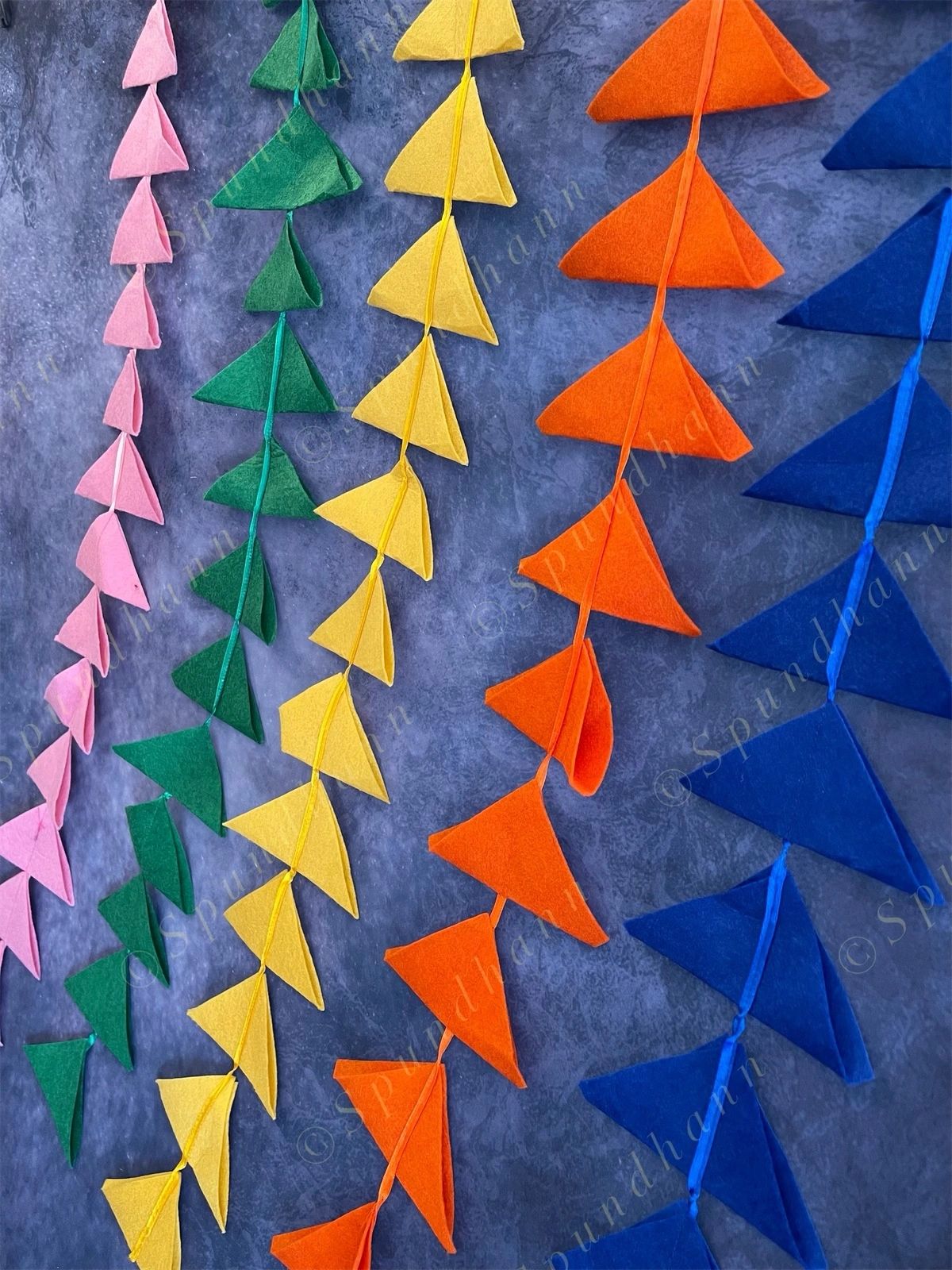 Triangle Felt Fabric String Decor
