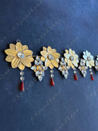 Foldable Metal Flower Gemstone Toran