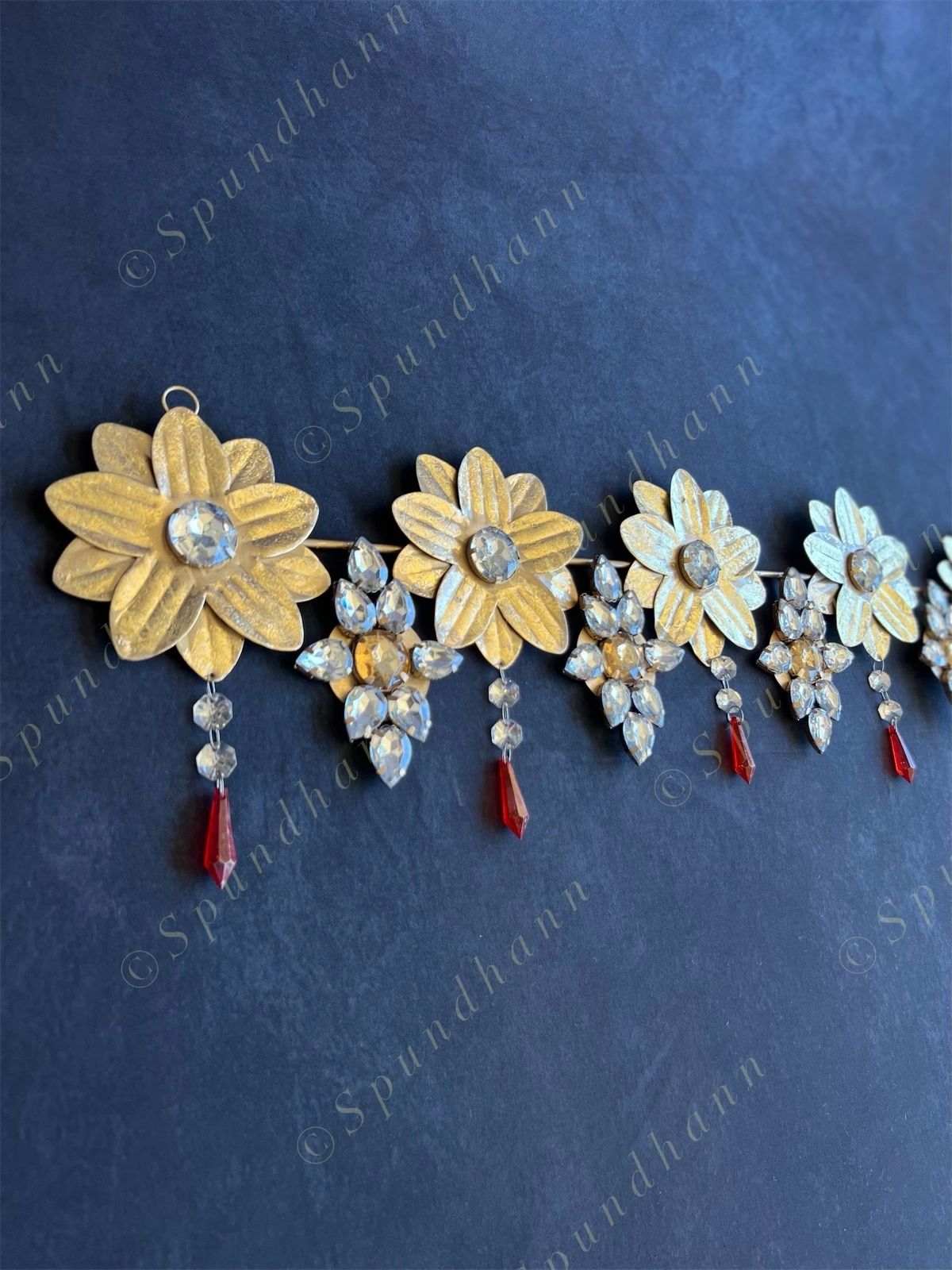 Foldable Metal Flower Gemstone Toran