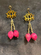 Lotus with Rajnigandha and Lotus Bud (Set of 2)