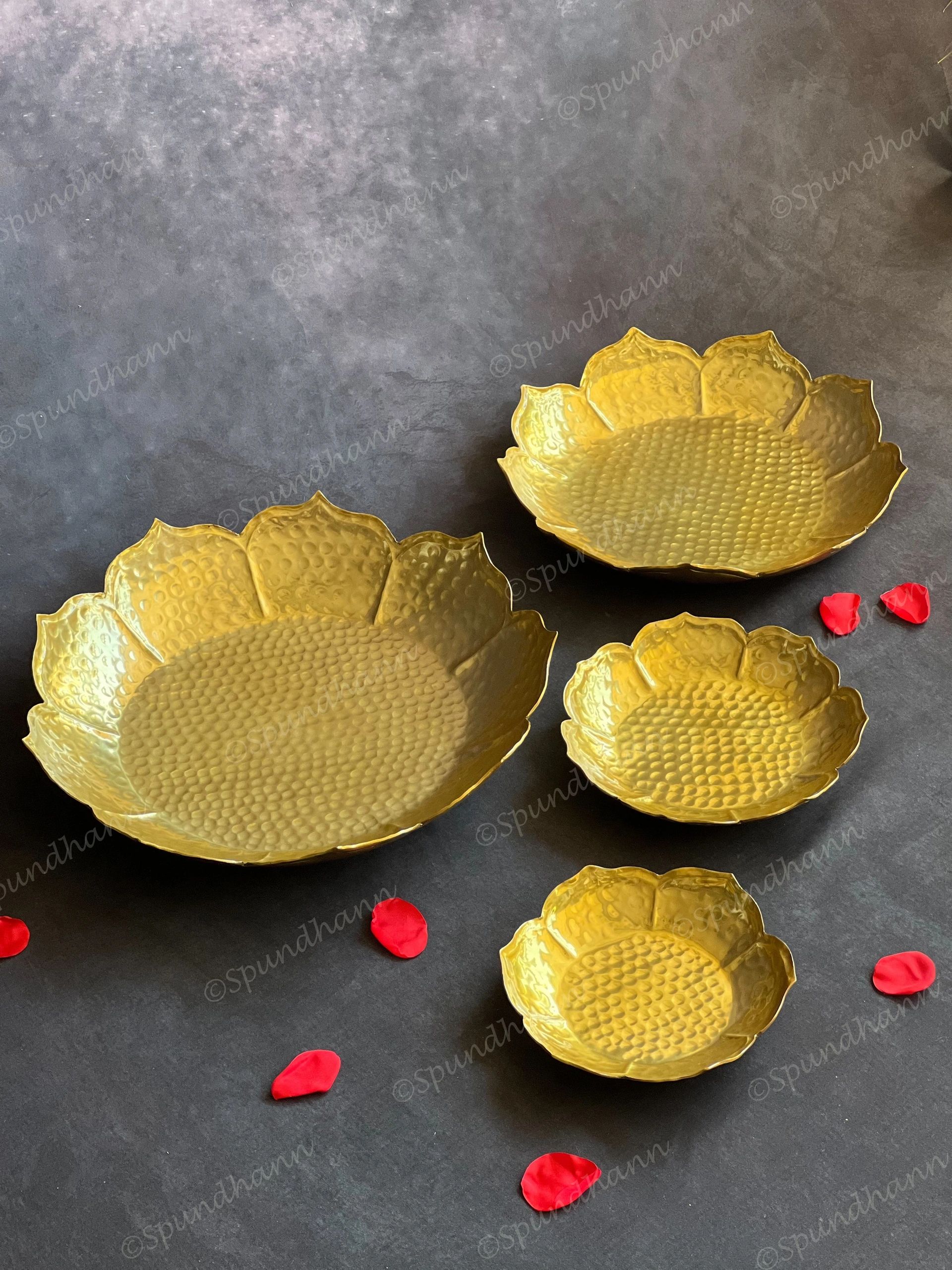 Magnificent Sunflower Thaal Urlis Set of 4