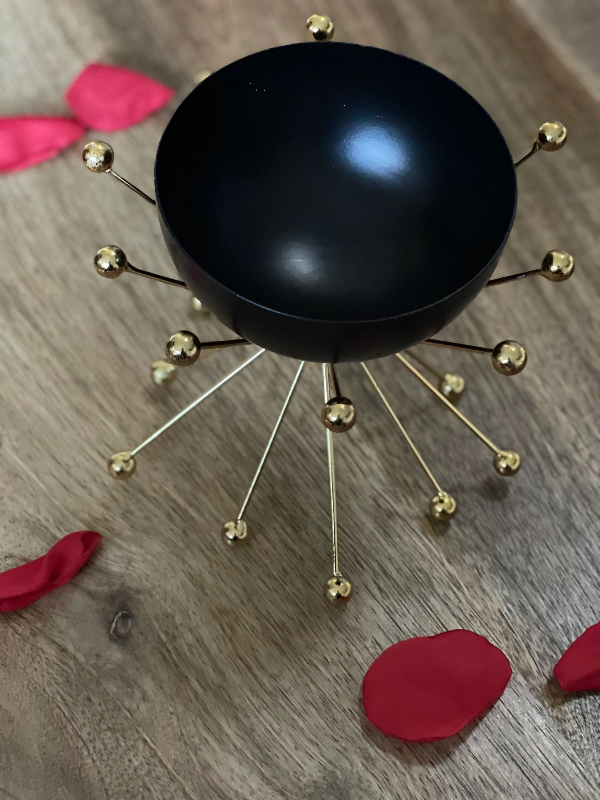 Black & Gold Dry Fruit Bowl