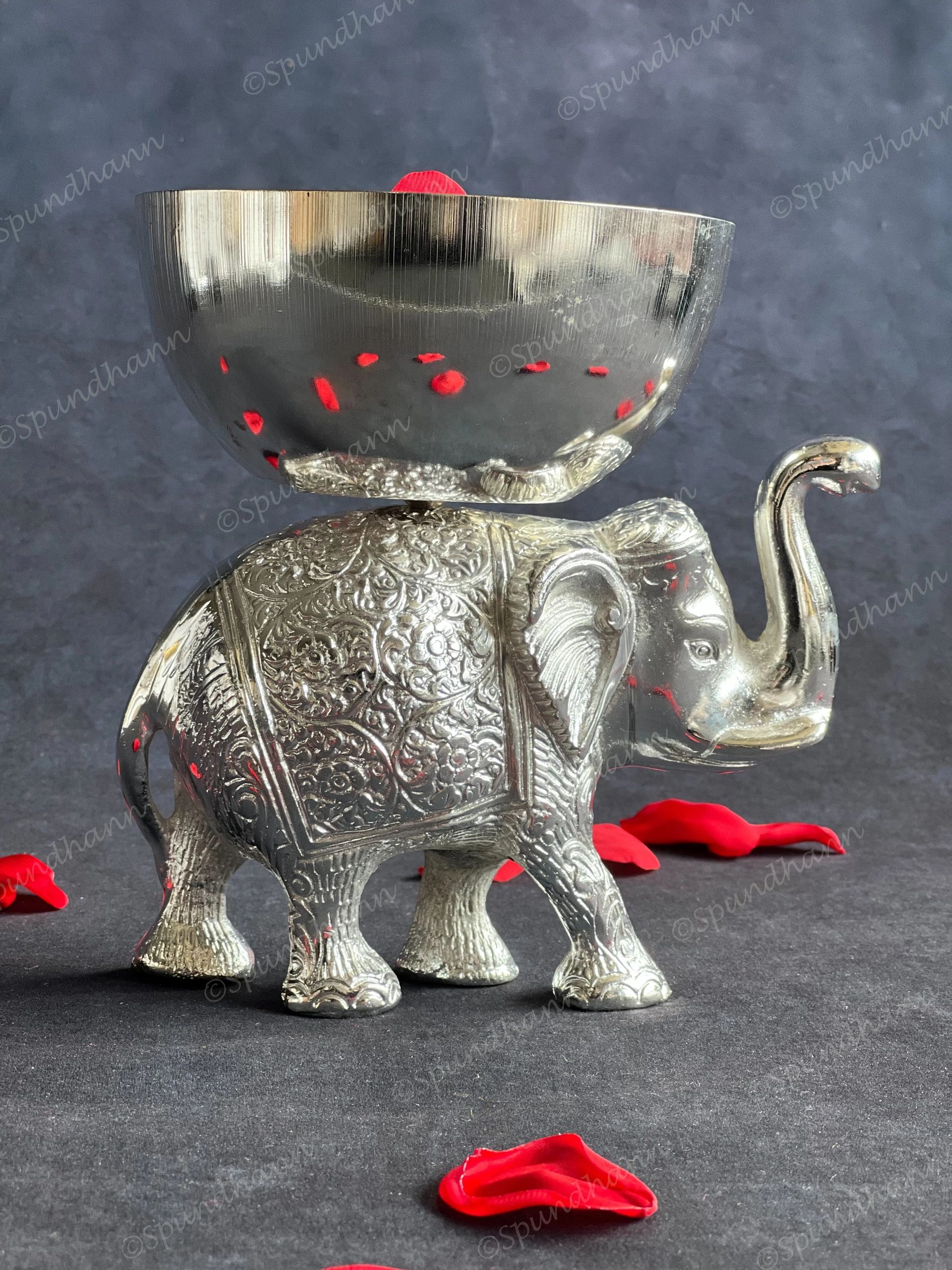 Silver Small Elephant Dry Fruit Candy Holder