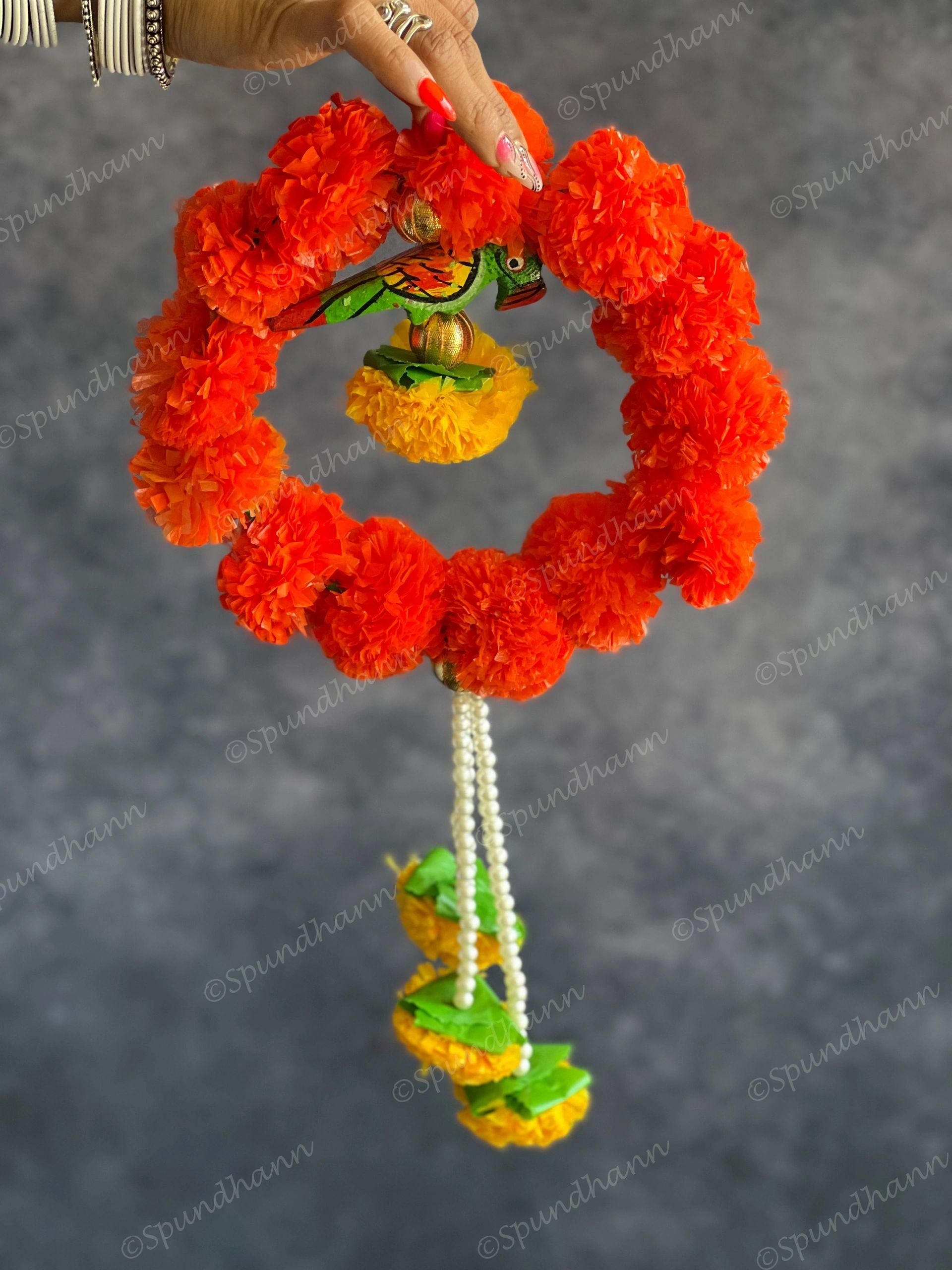 Small Marigold Wreath with Wooden Parrot & Pearl Strings