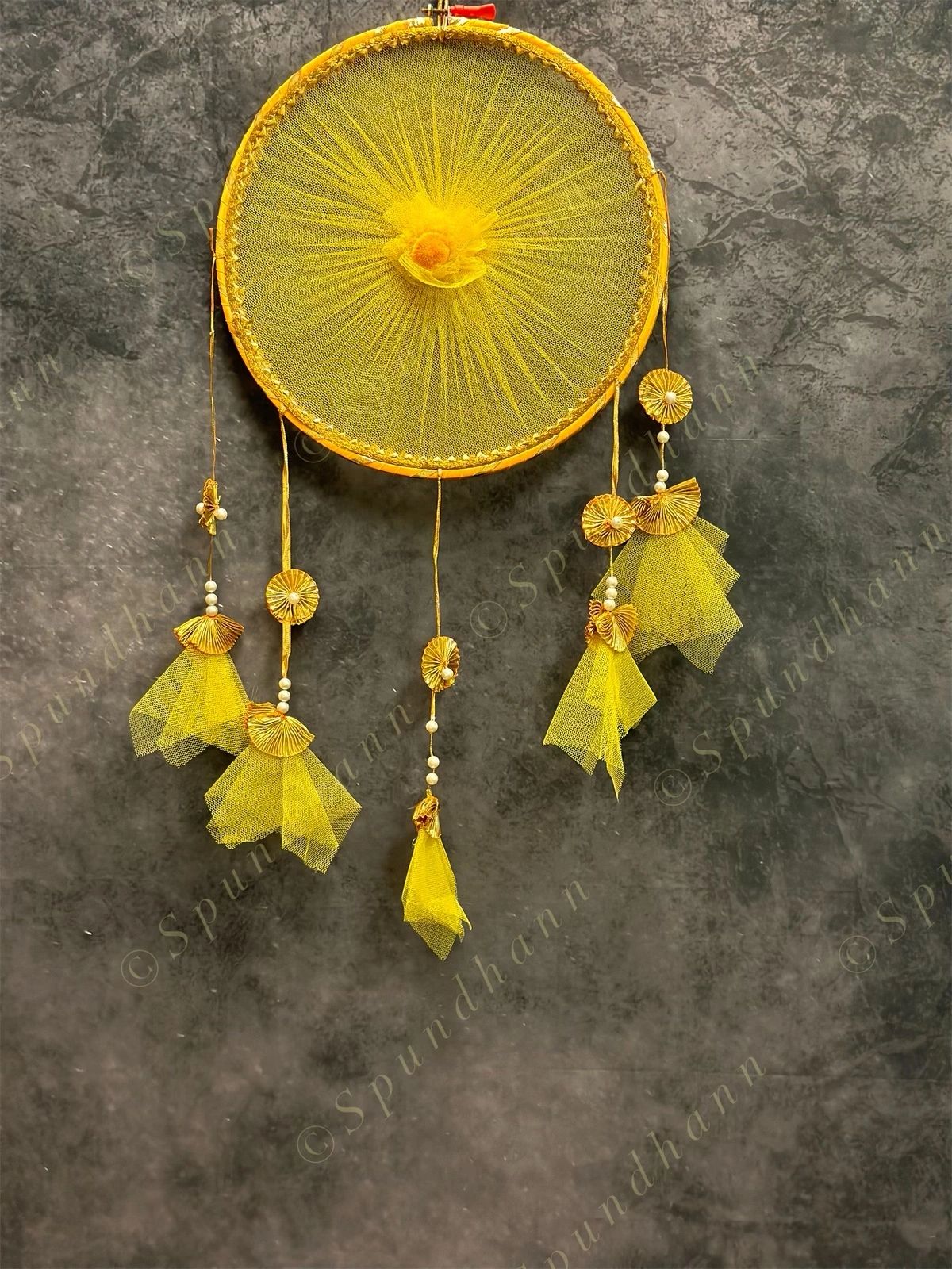 Chakri with Net Danglers