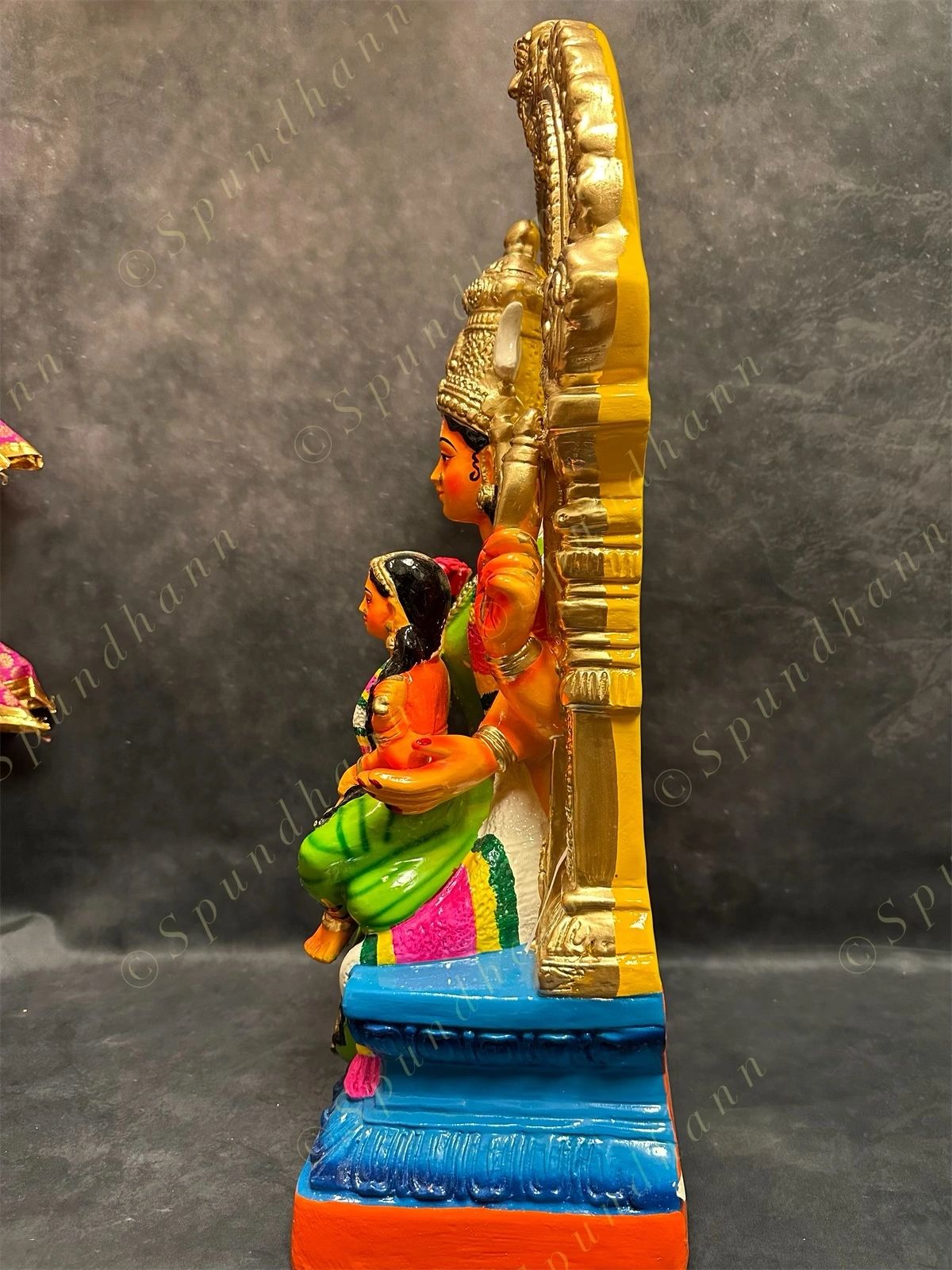 Kamatchi Madyil Balambigai