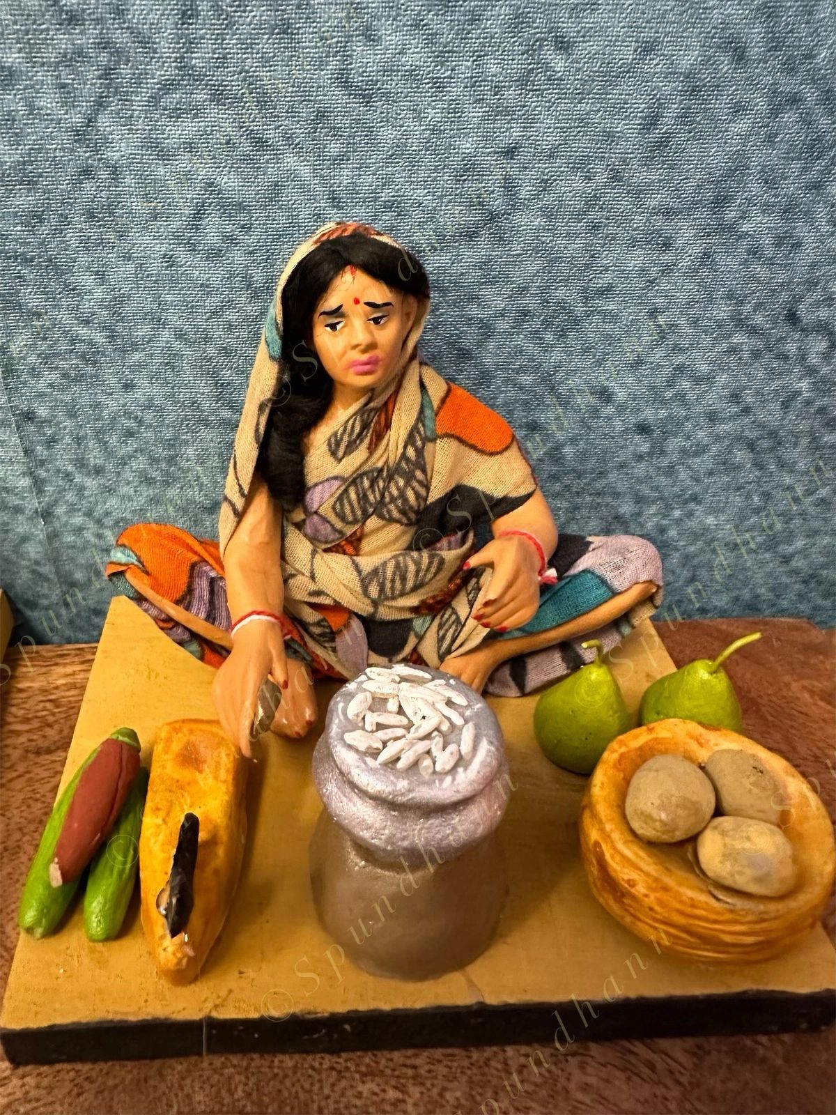 Working Women Decorative Showpiece