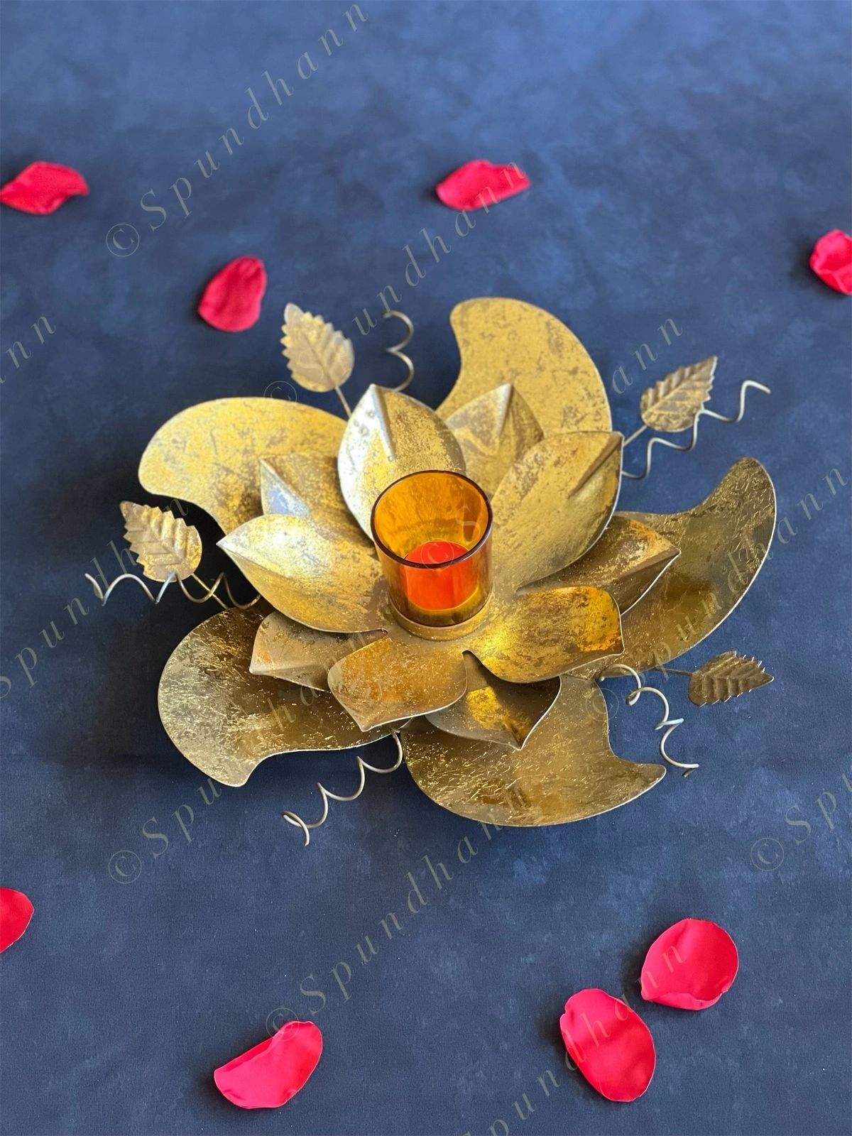 Distressed Metal Floral Swirl Tea Light Holder