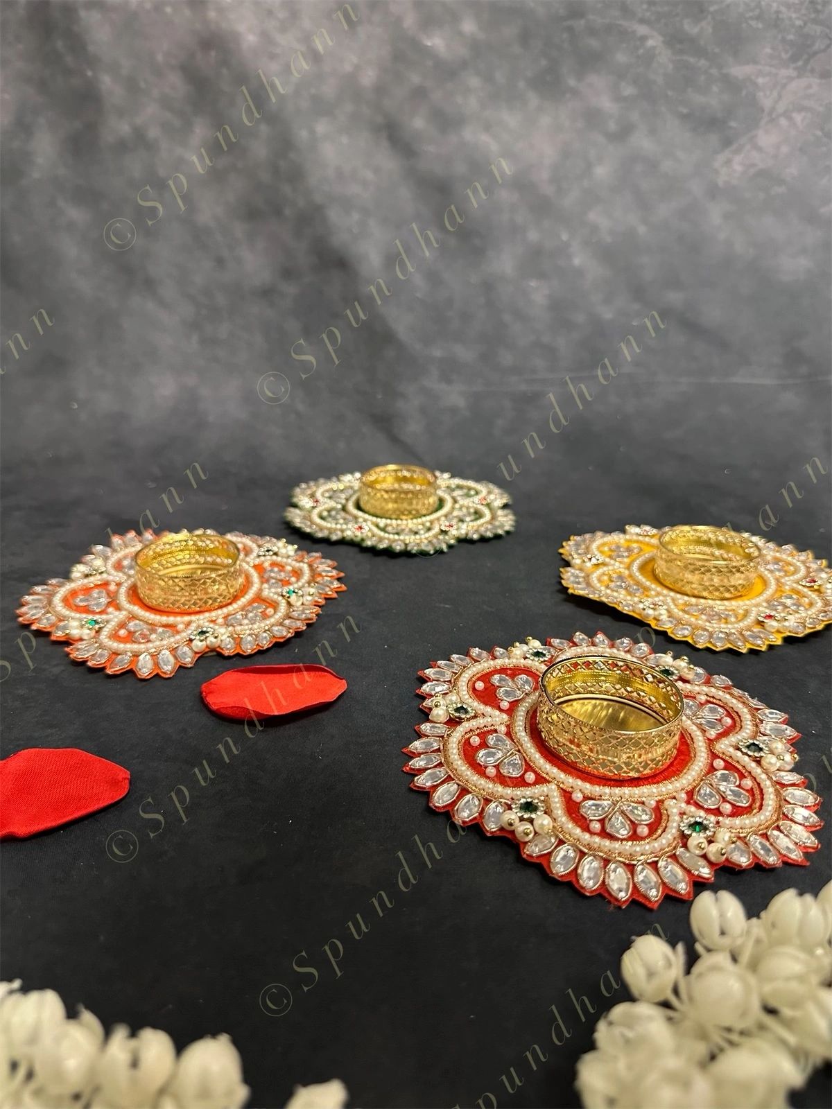 Studs and Pearls Designer Tealight Holder