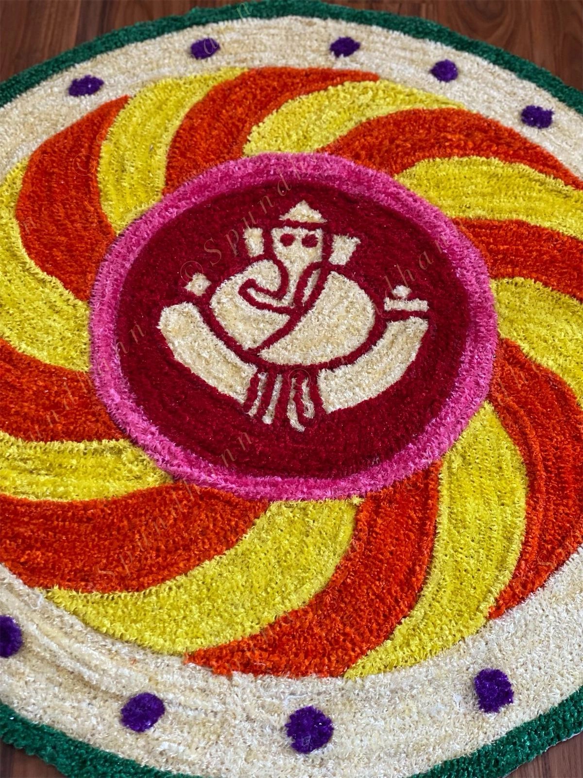Round Ganesh Swirl Rangoli Floor Mat