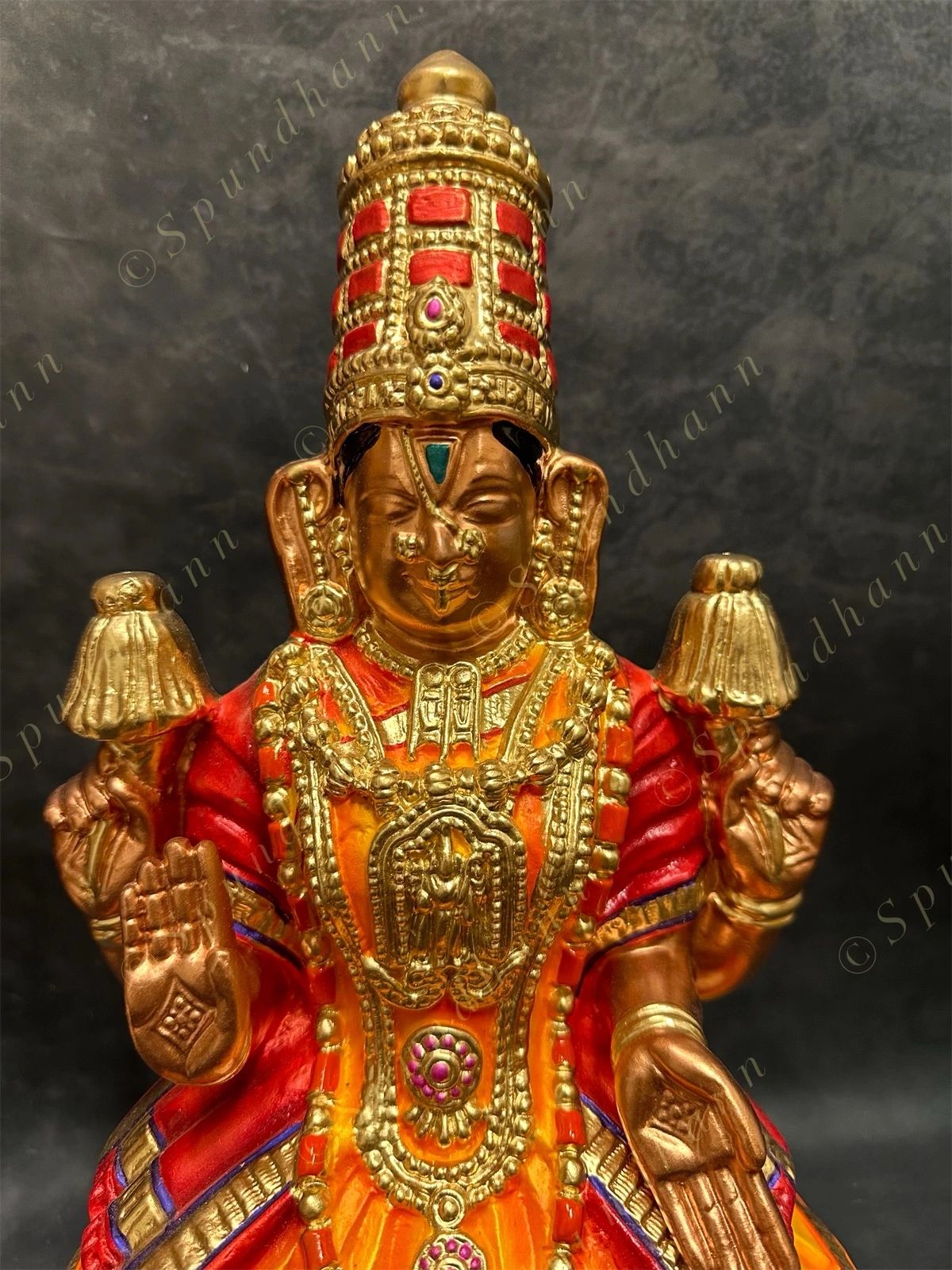 Aravamudhan Serthi Pair