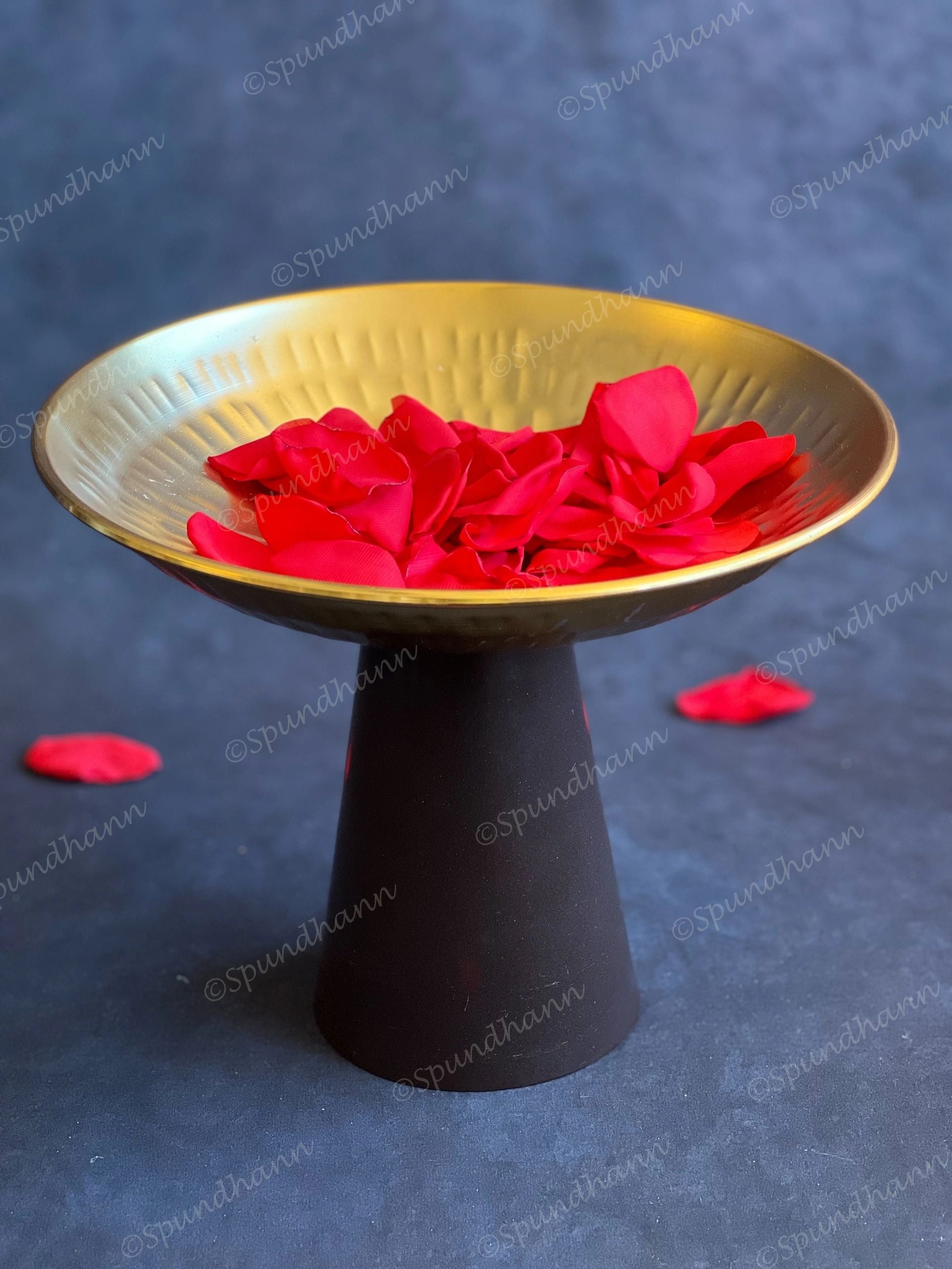 Hammered Gold Elevated Metal Dry Fruit Bowl