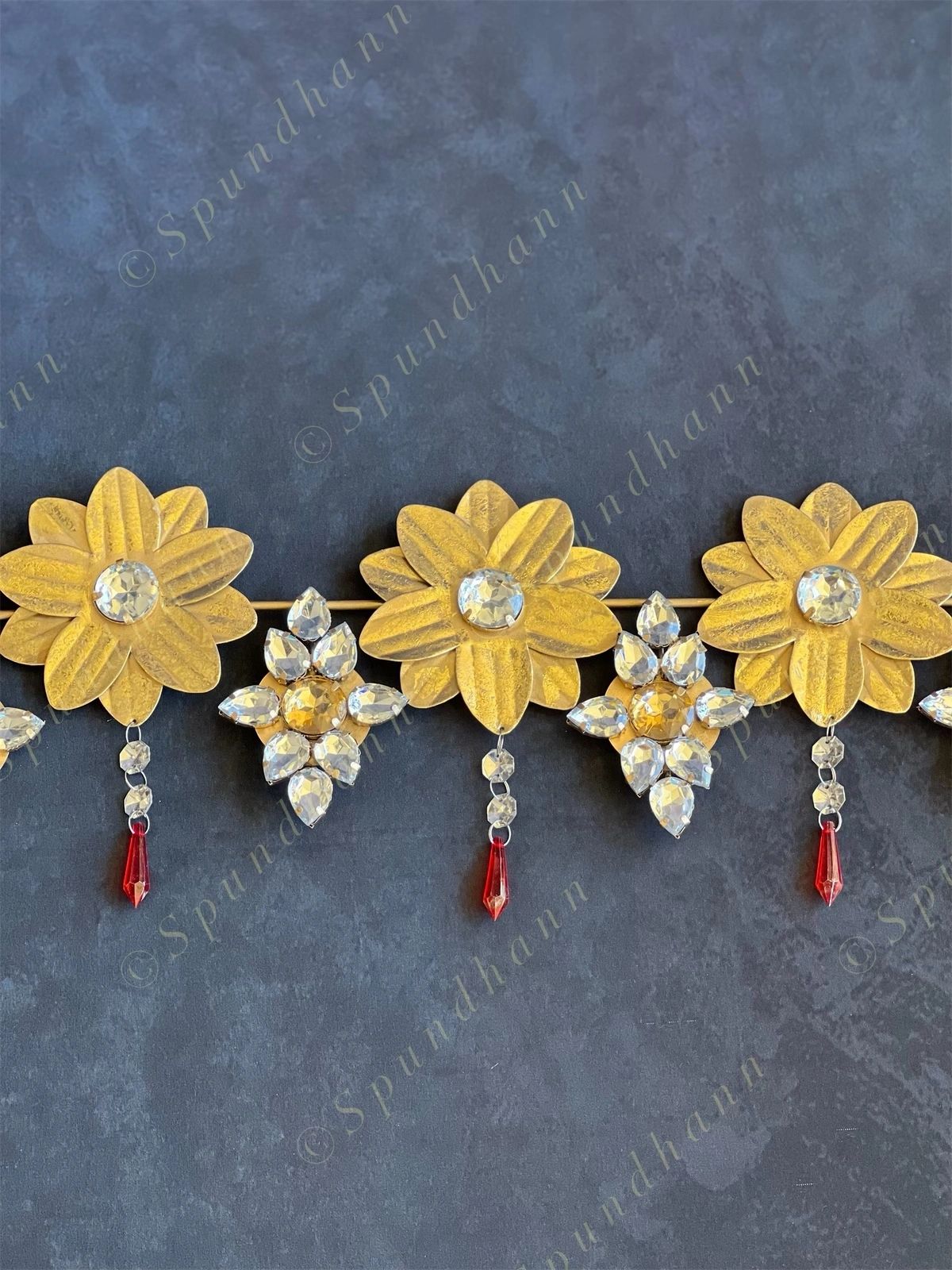 Foldable Metal Flower Gemstone Toran