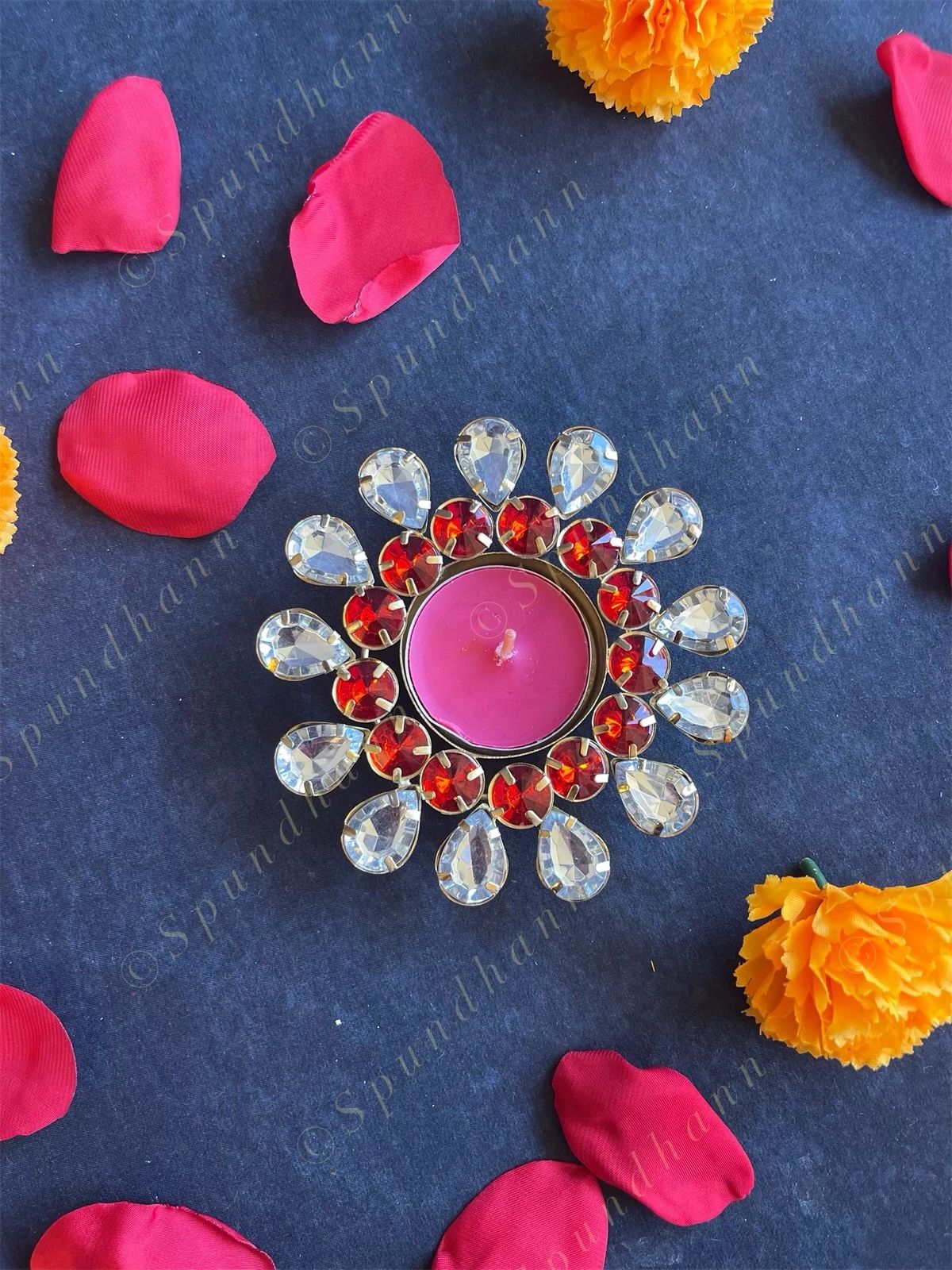 Red & White Stone Floral Tea Light Holder