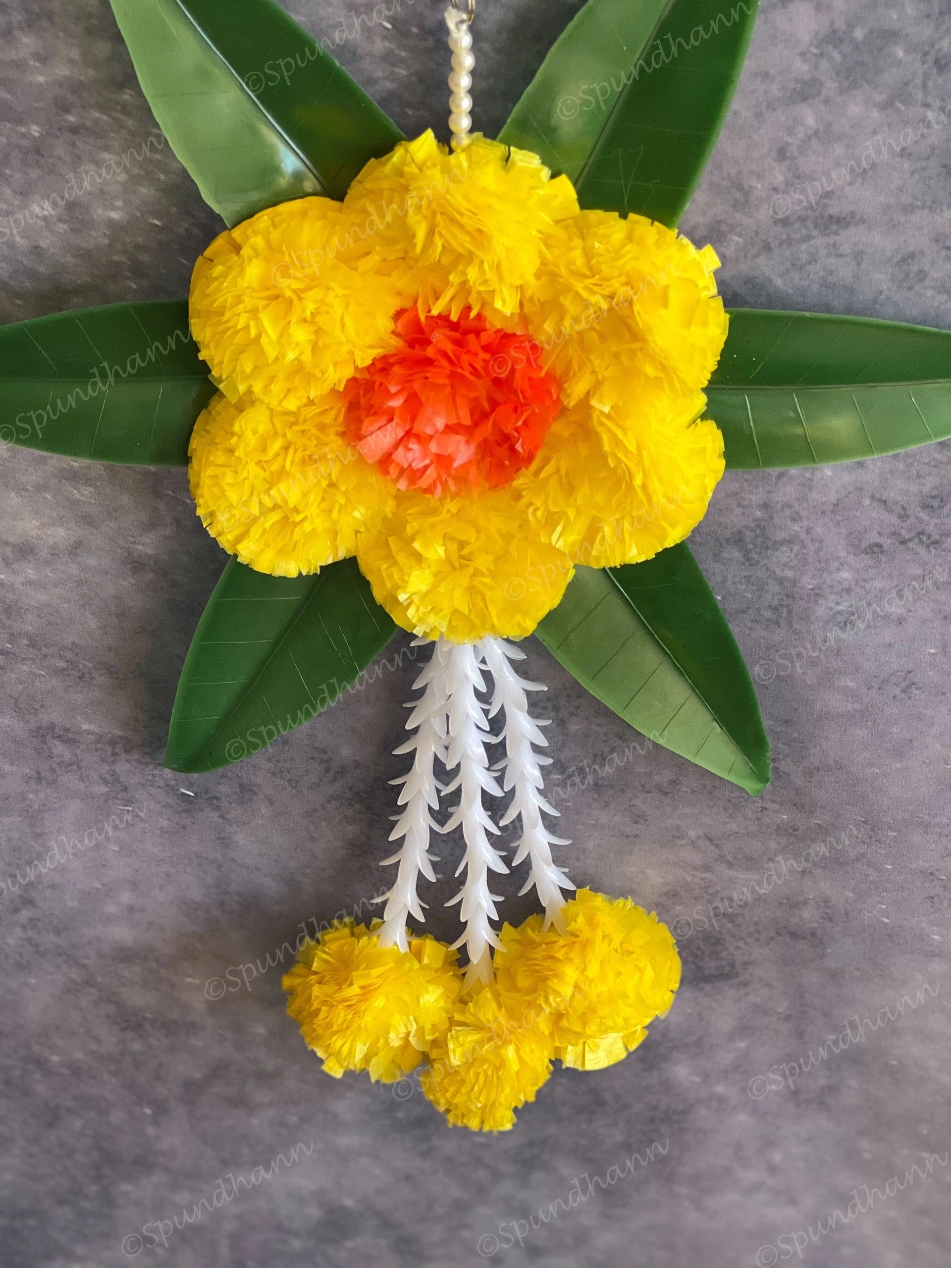 Marigold & Rajnigandha Flower Dangler With Leaves