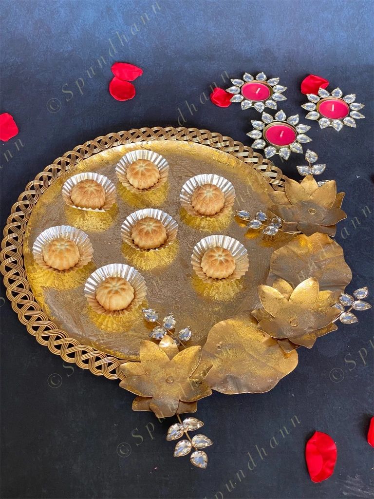 Decorative Gold Color Floral Thaal