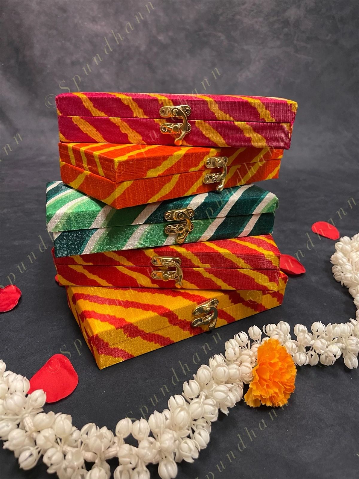 Rectangular Leheria Gift Box Only