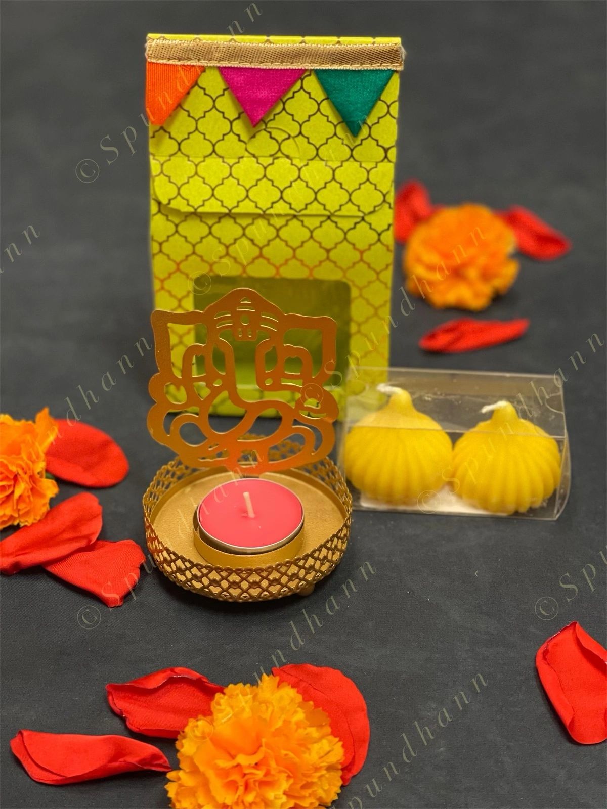 Gift Box with Shadow Tea light holder and Modak Candle