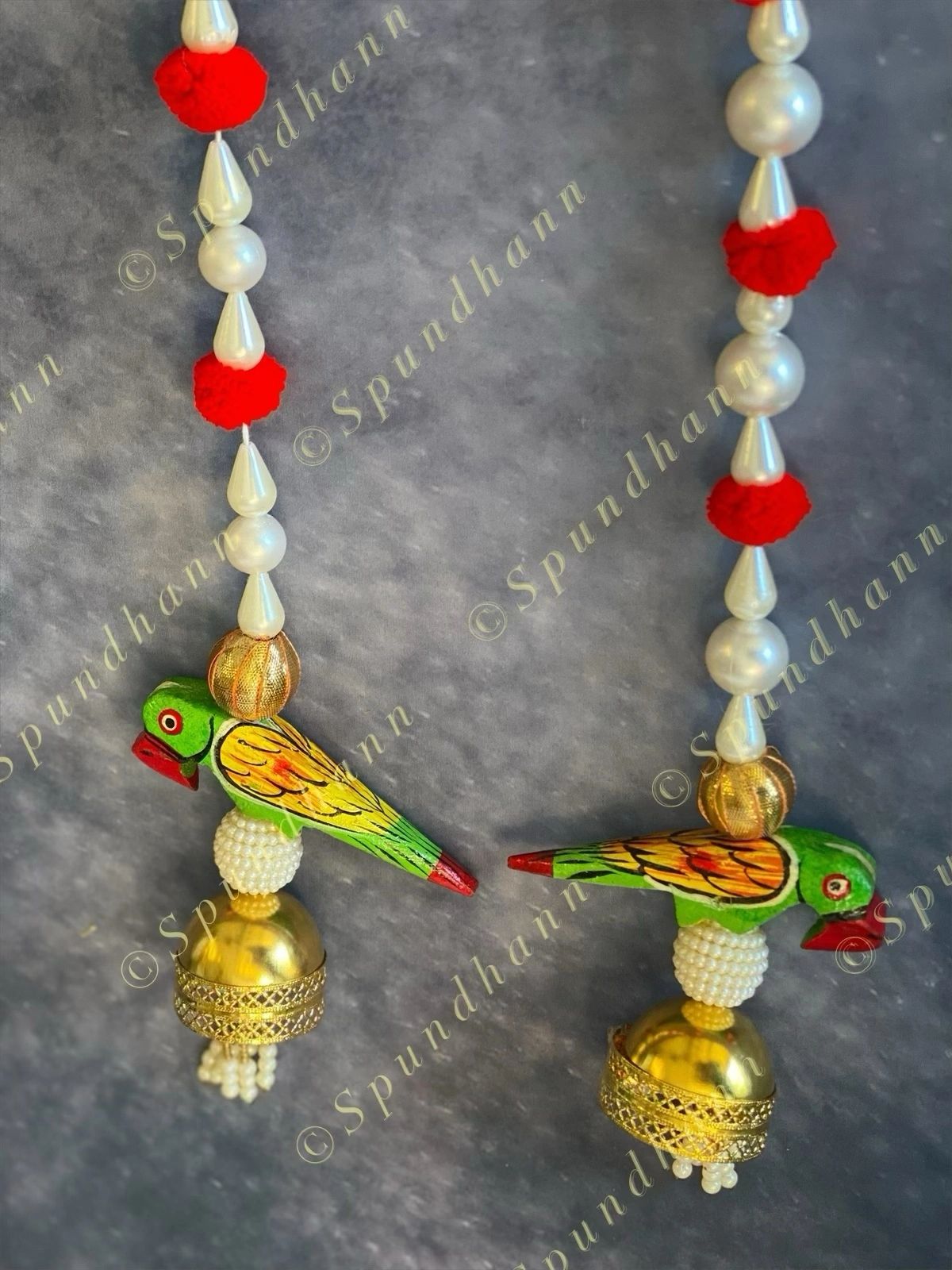 Parrot & Pearls Dangler Set of 2