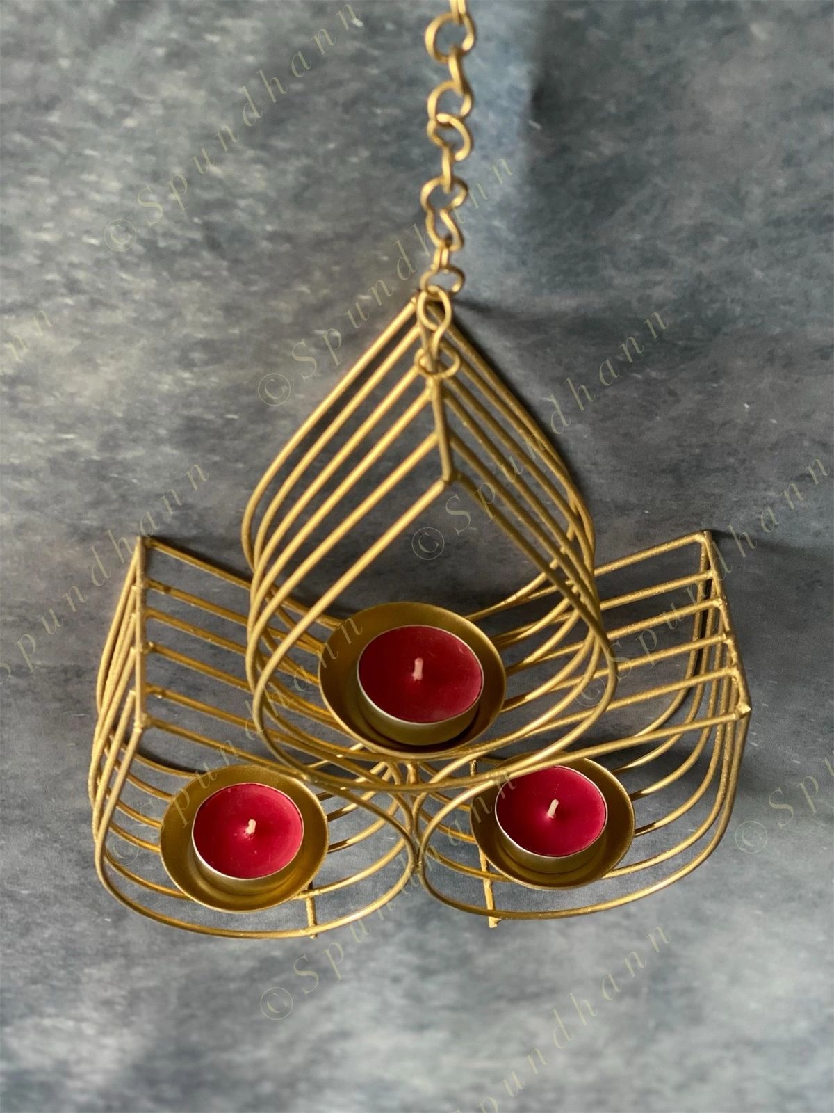 Triple Drop Hanging Tea Light Holder