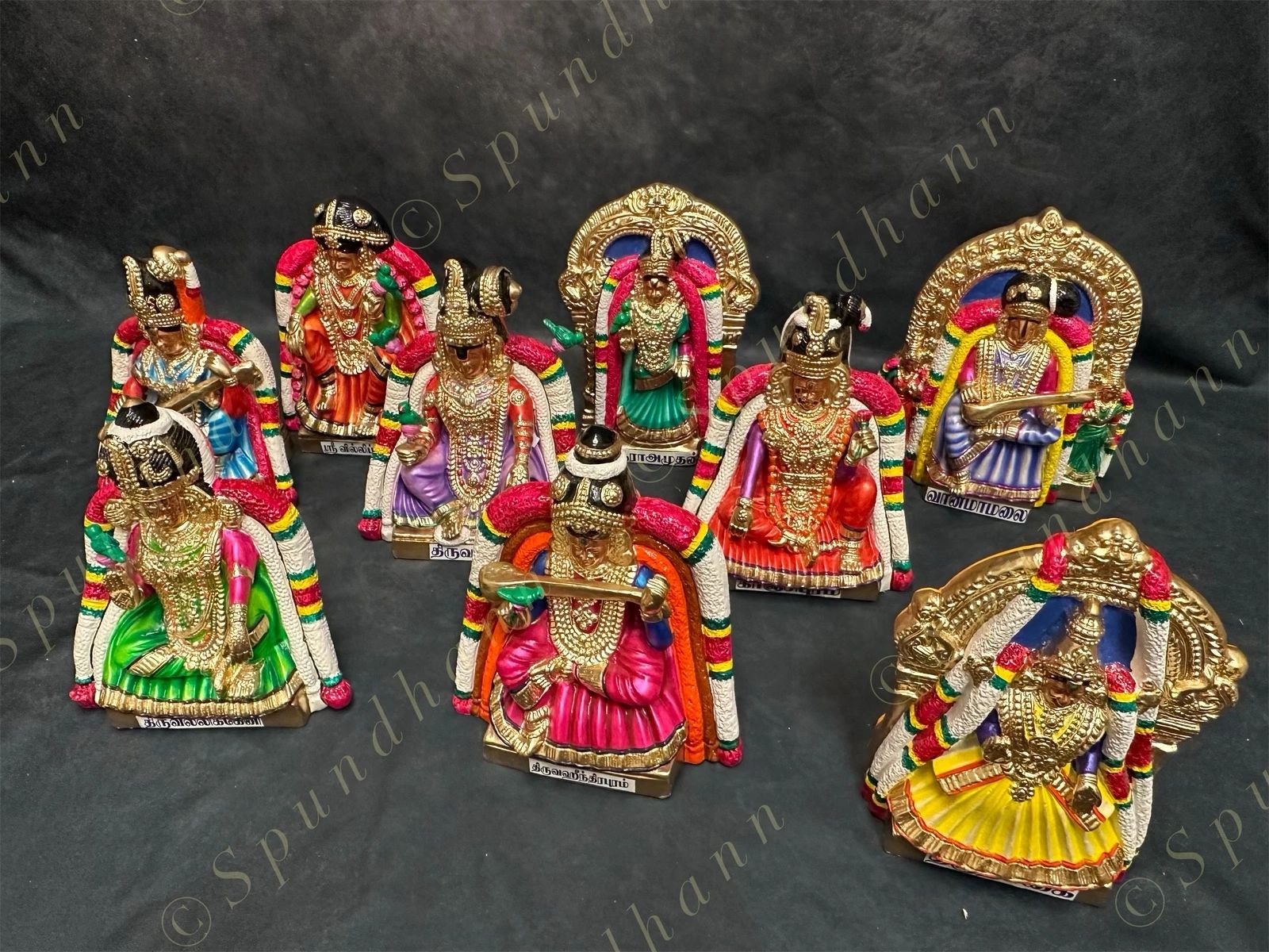 Nachiyar Thirukolam - Set of 9 dolls