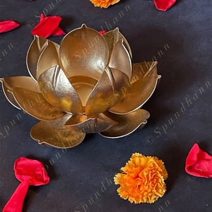 Big Lotus Tea Light Candle Holder