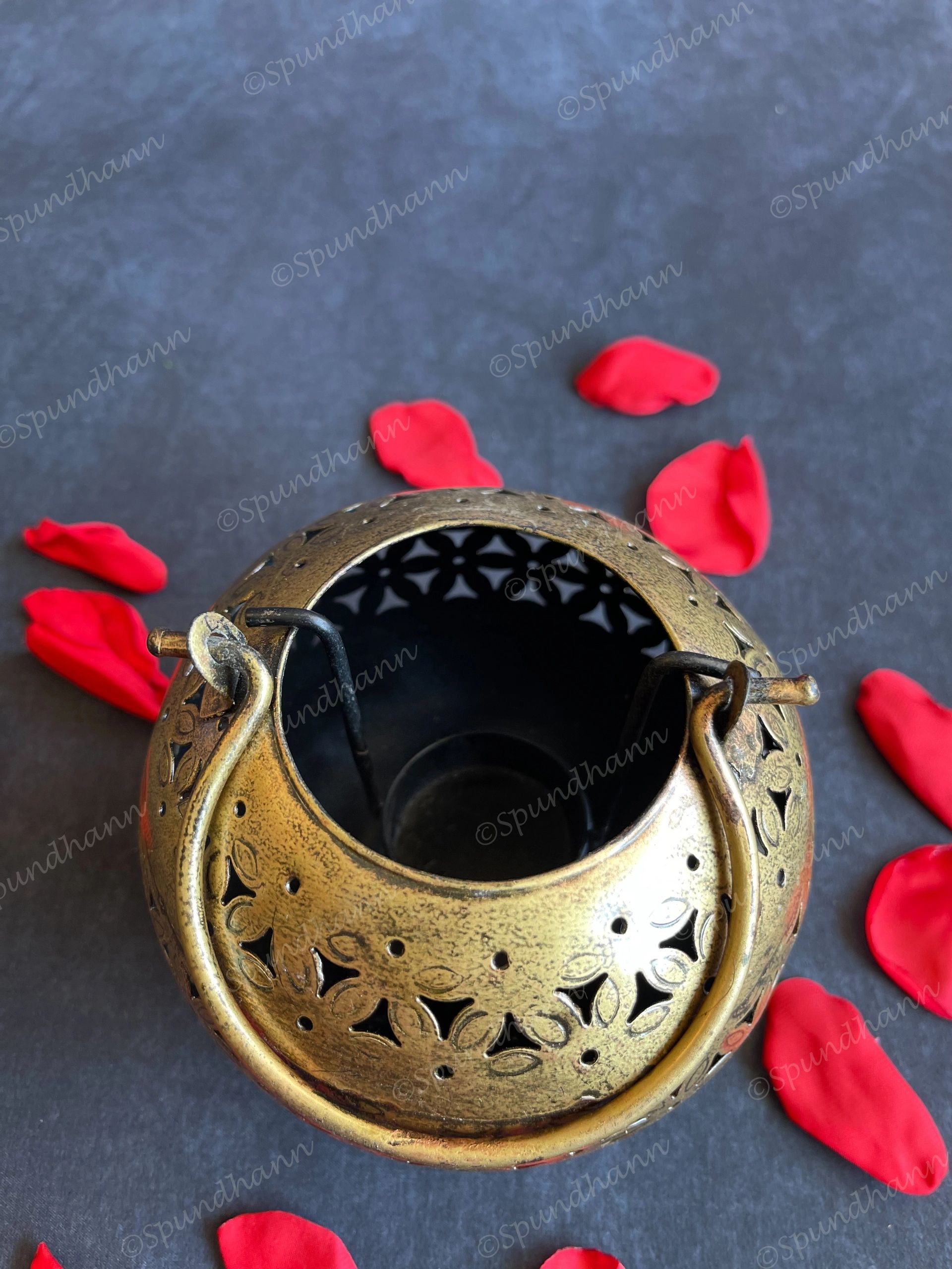 Circular Dhoop Dani Dhuna Loban with Stand