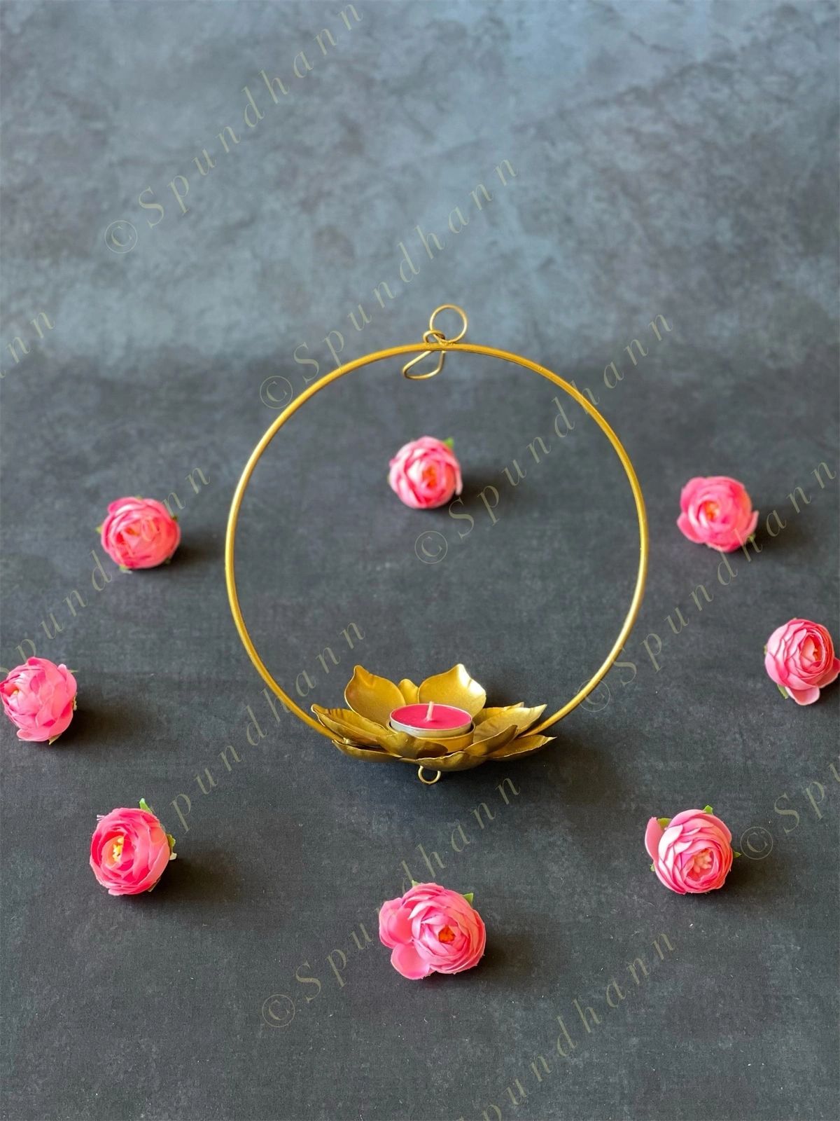 Ring Lotus Hanging Tea Light Holder