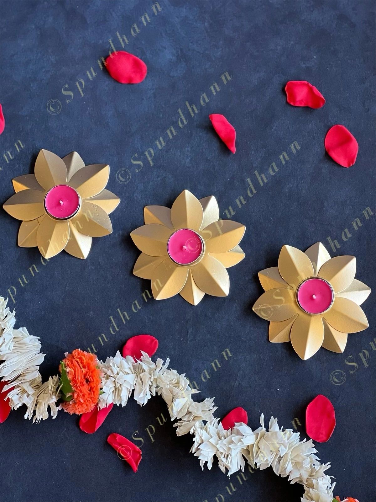 Inverted Lotus Tea Light Holder