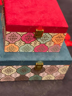 Square Gift Box with pattern