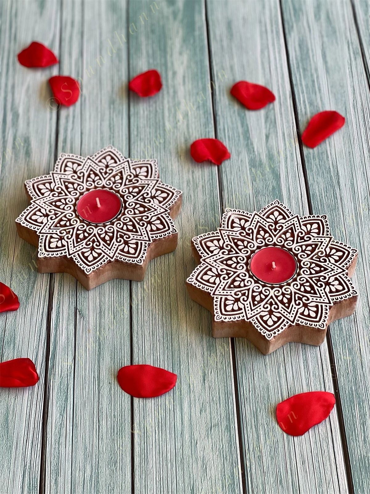 Flower Shaped Wooden Block Tea Light Holder