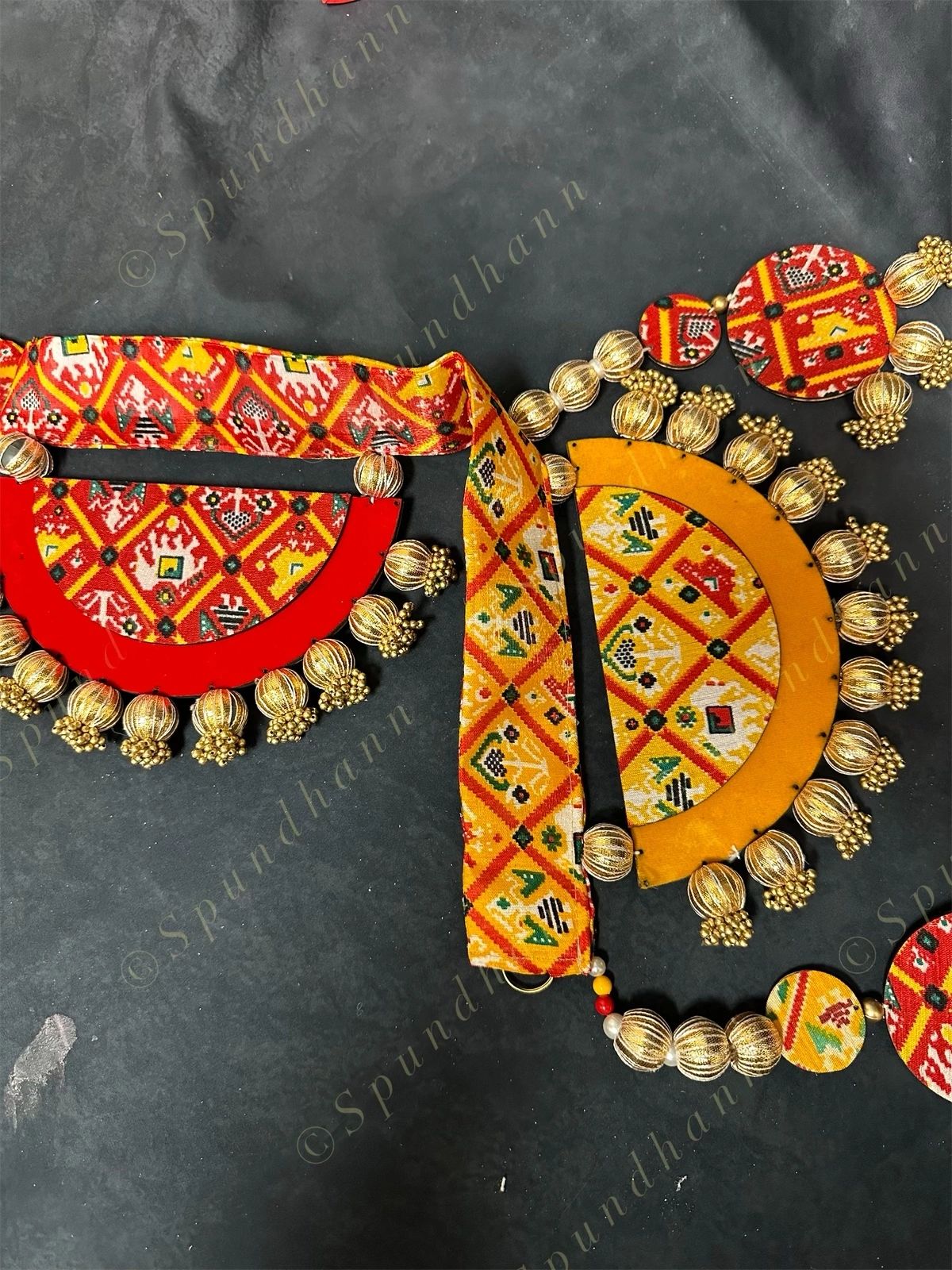 Patola Reversible Toran