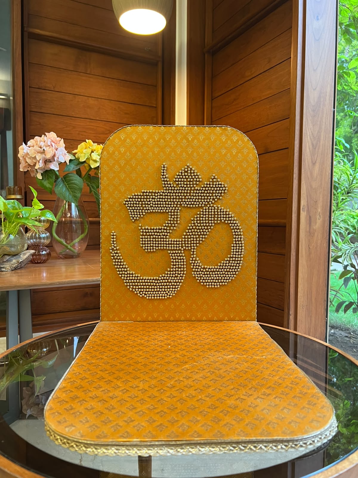 OM Backdrop