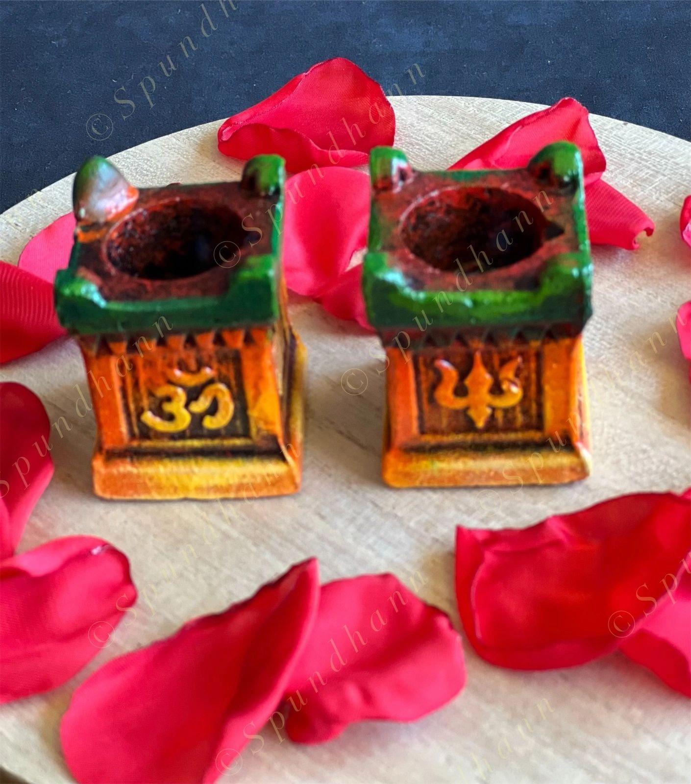 Terracotta Tulsi Rectangular Deepak Holders