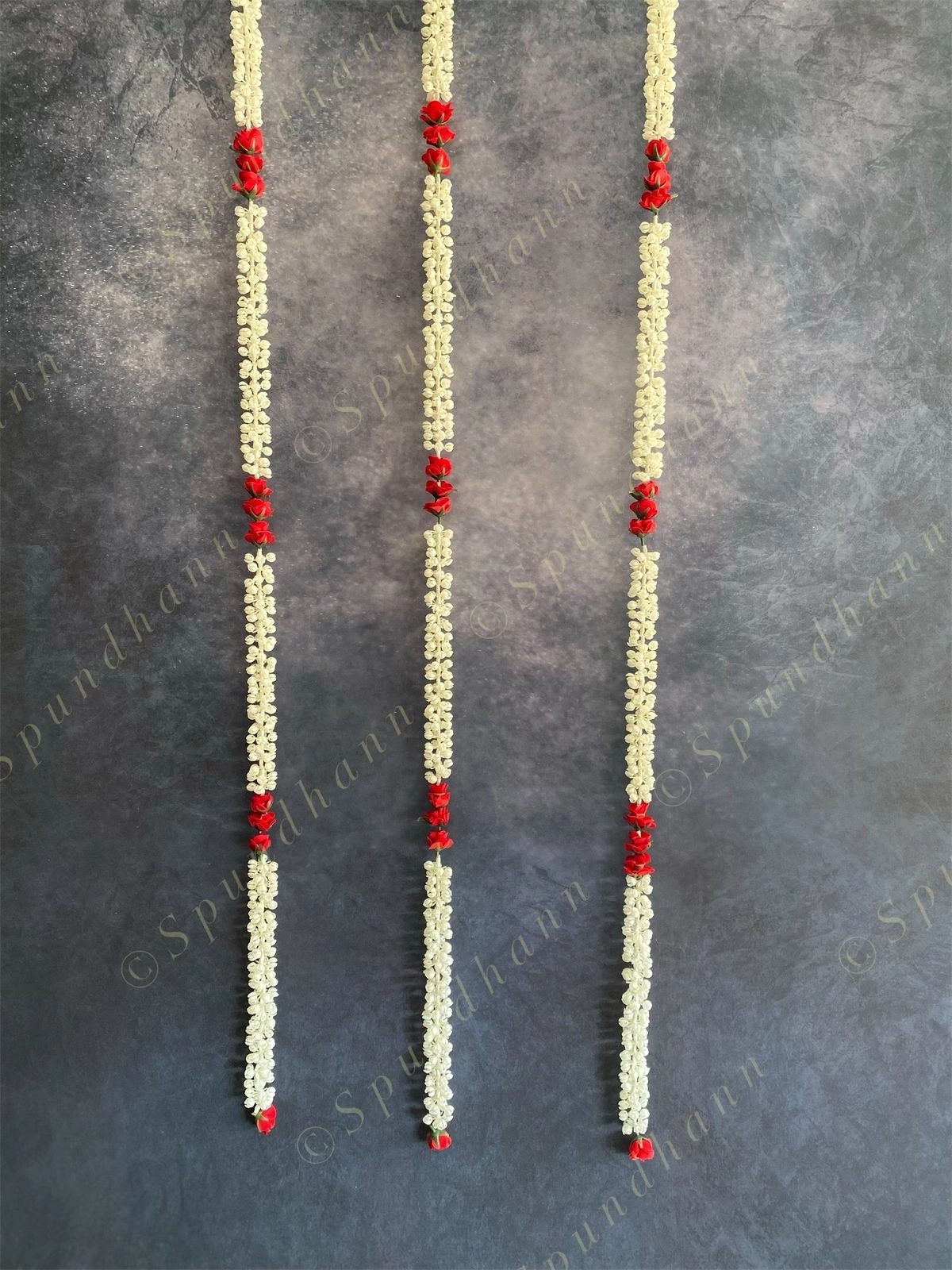 Mogra & Rose Garland String.