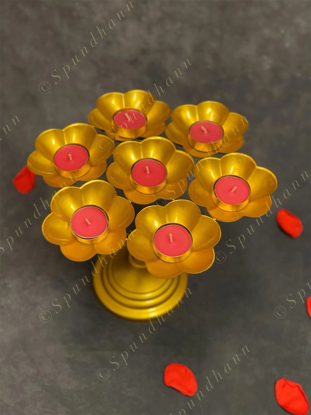 Standing Metal Multi Flower Rangoli