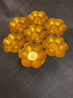 Standing Metal Multi Flower Rangoli