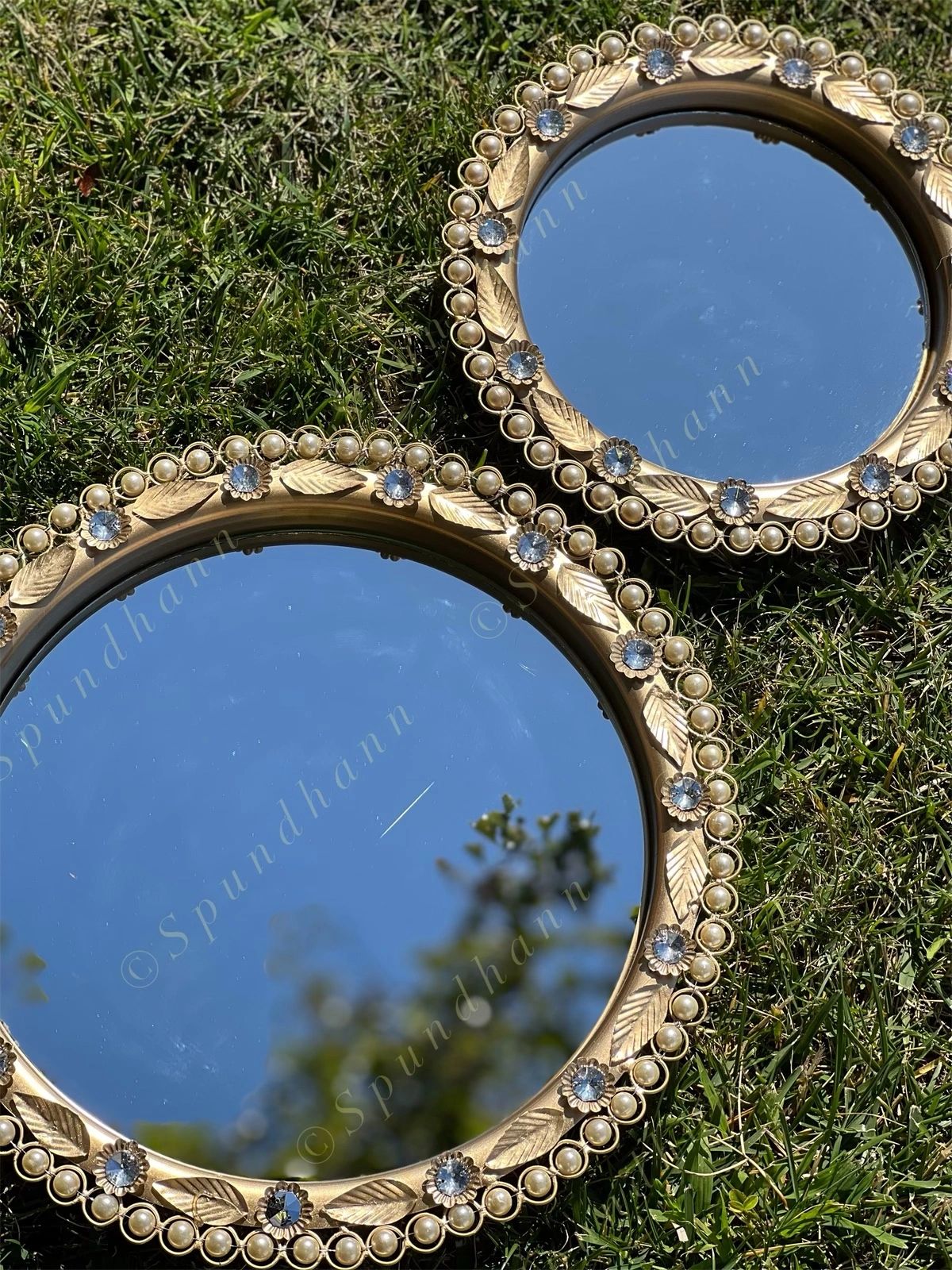 Decorative Round Elegant Mirror Platter/Plate