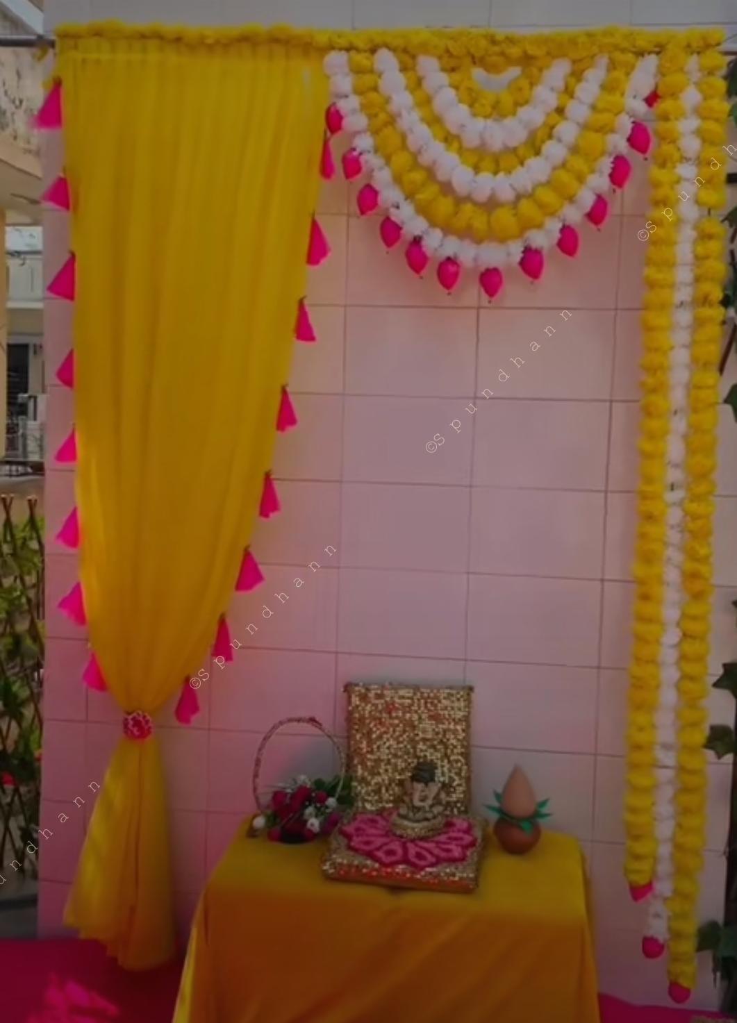Lemon Marigold with Lotus Bud Offset Toran
