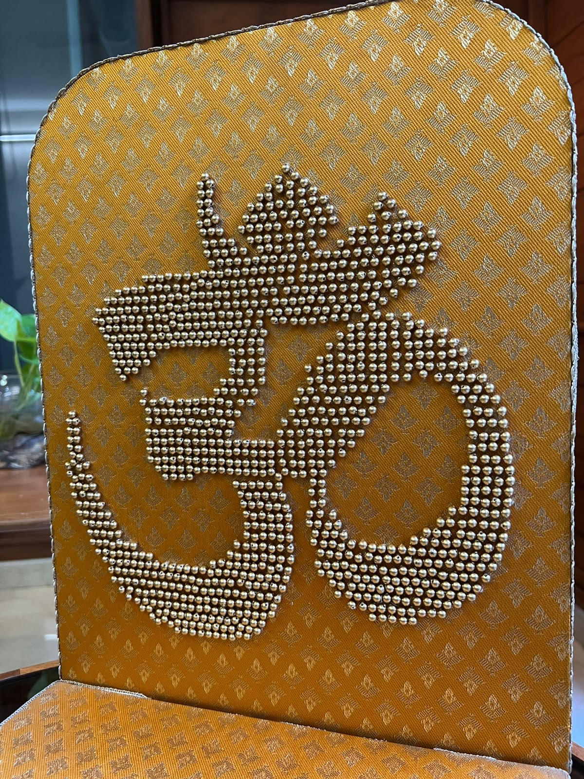 OM Backdrop