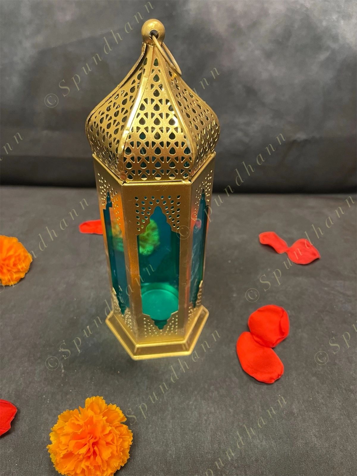 Moroccan Slim Golden Lanterns
