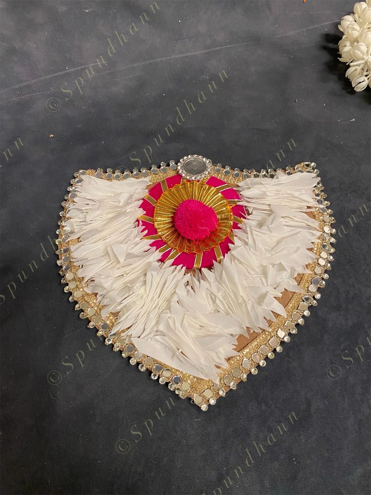 Large Pom pom & shield Rangoli Set