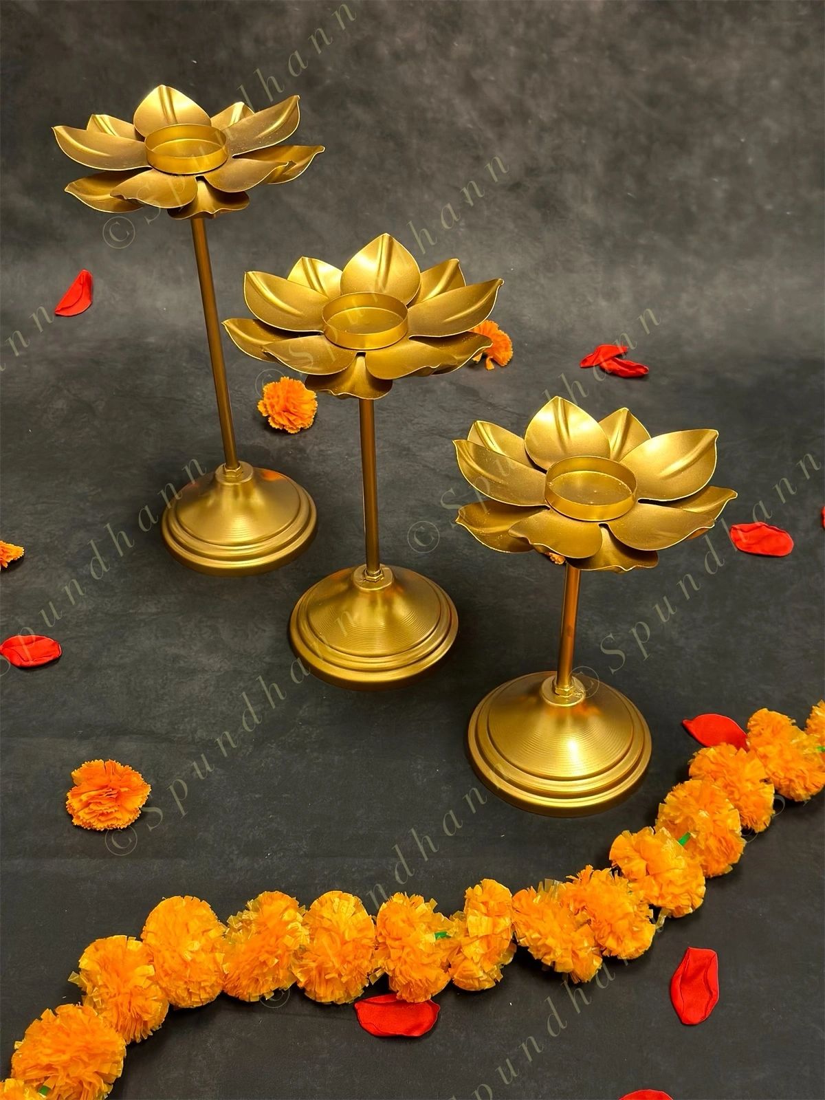Tall Rounded Lotus Standing Tea Light Holder Set of 3