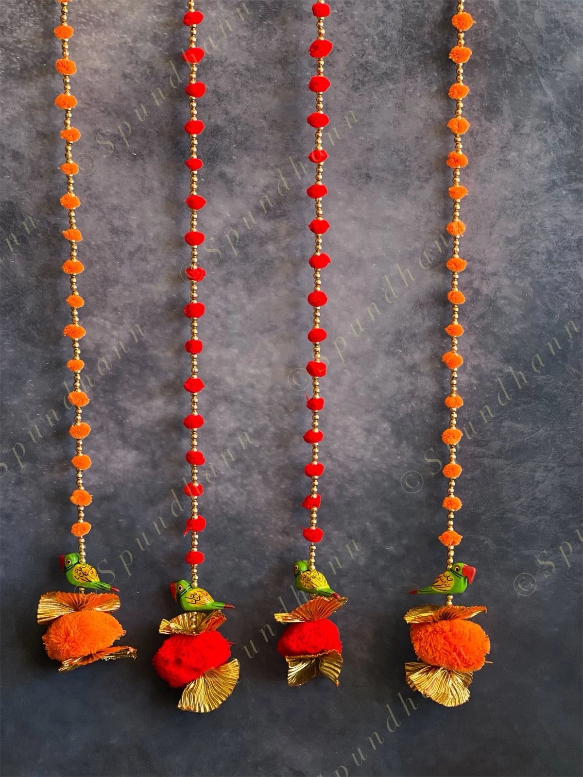 Wooden Parrot, Pom Pom & Gota Dangler String