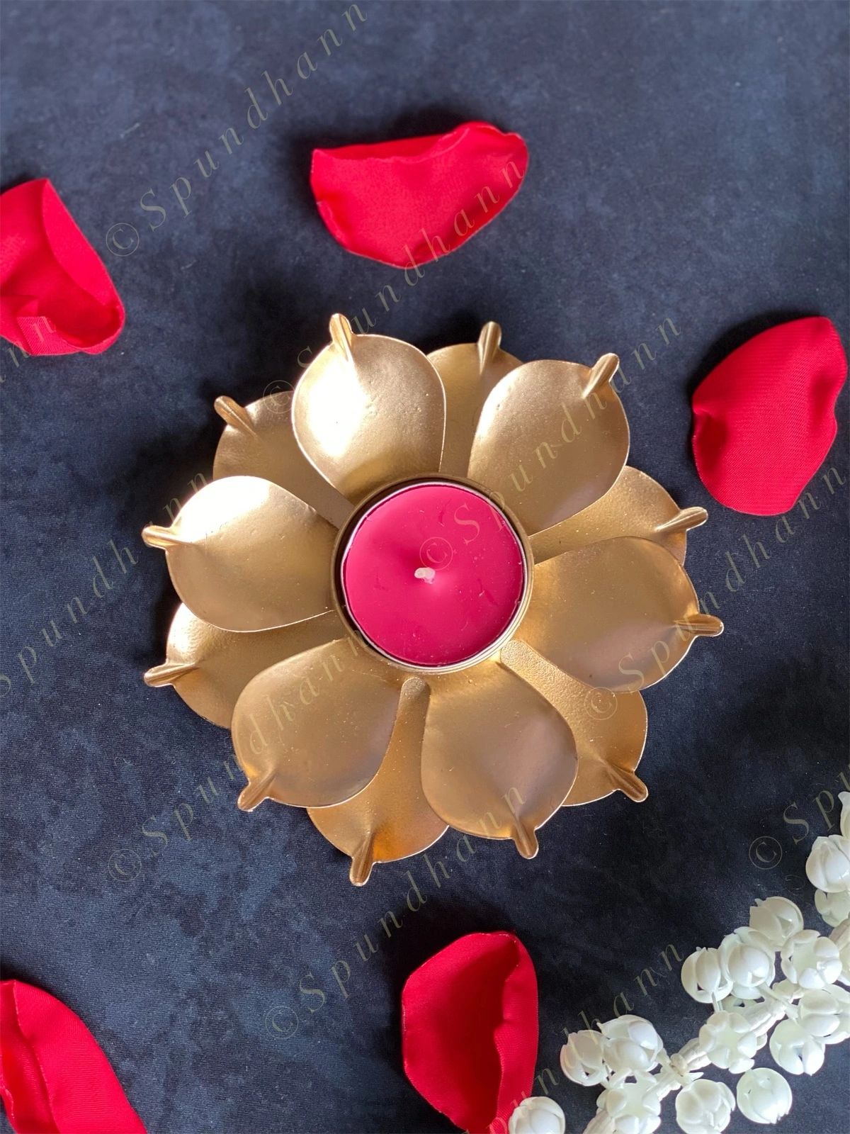 Pointed Lotus Shaped Tea Light Holders