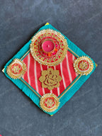Leheriya, Gold Gota & Ganesha Tea Light Holder