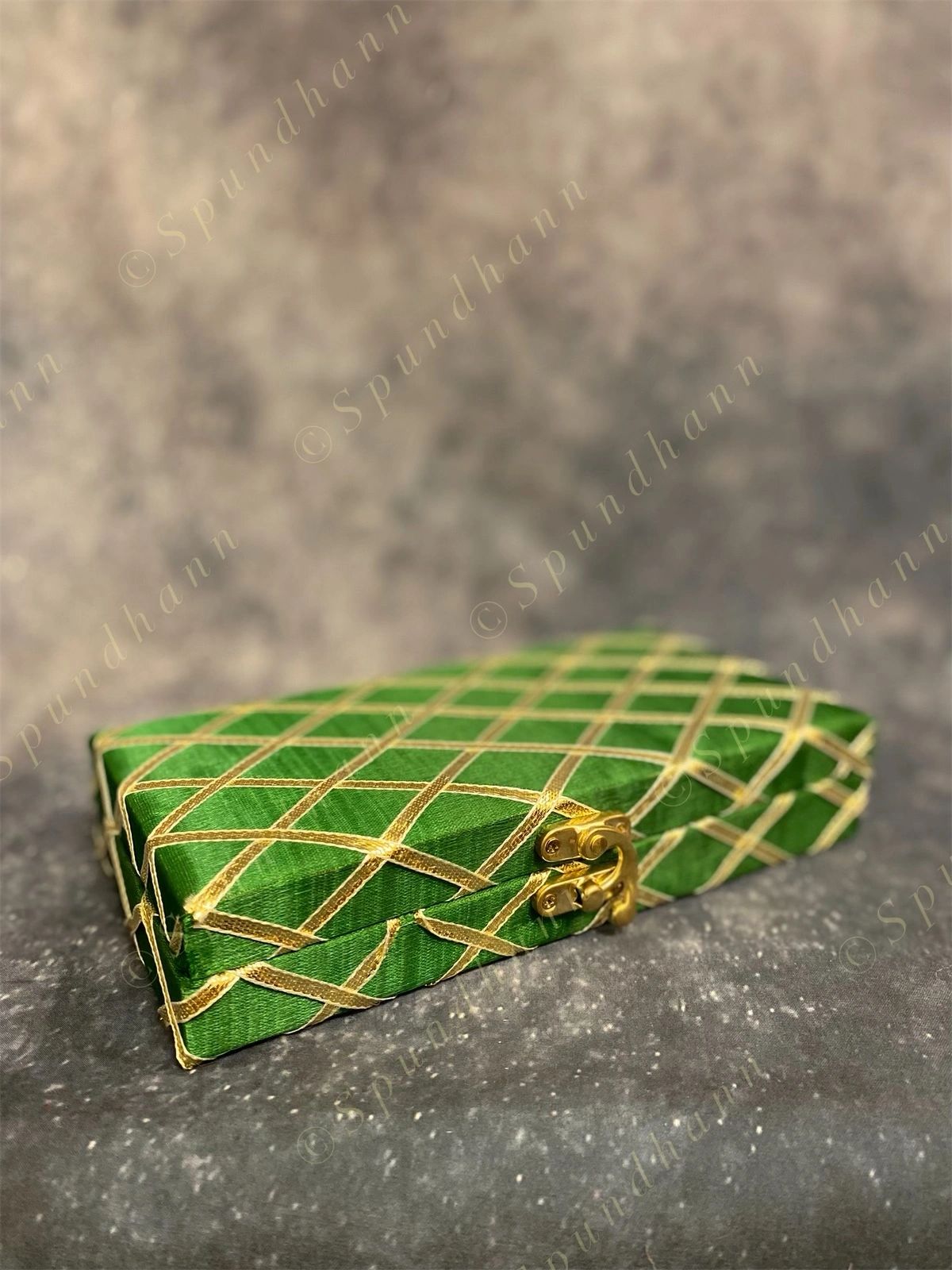 Rectangular Criss Cross Gold Gotapatti Gift Box Only