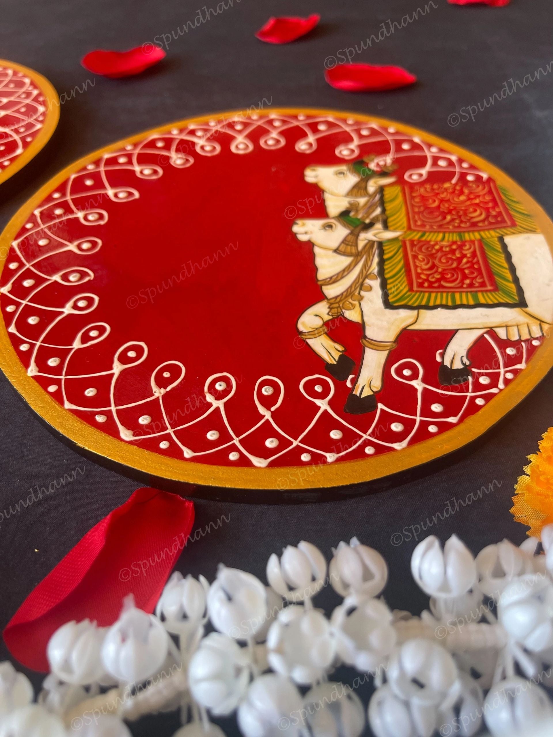 Green & Red Traditional Pichwai Wall Hanging Plate