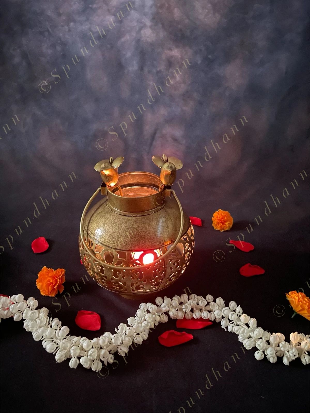 Bird Dhoop Dani Dhuna Loban / Tea Light Holder