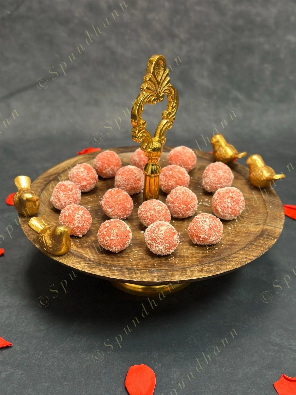 Wooden Food Holder Stand